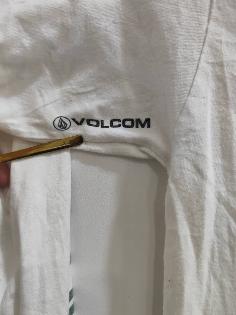 Vintage Vintage × Volcom RARE🔥VINTAGE VOLCOM big logo Size US M / EU 48-50 / 2 - 4 Thumbnail