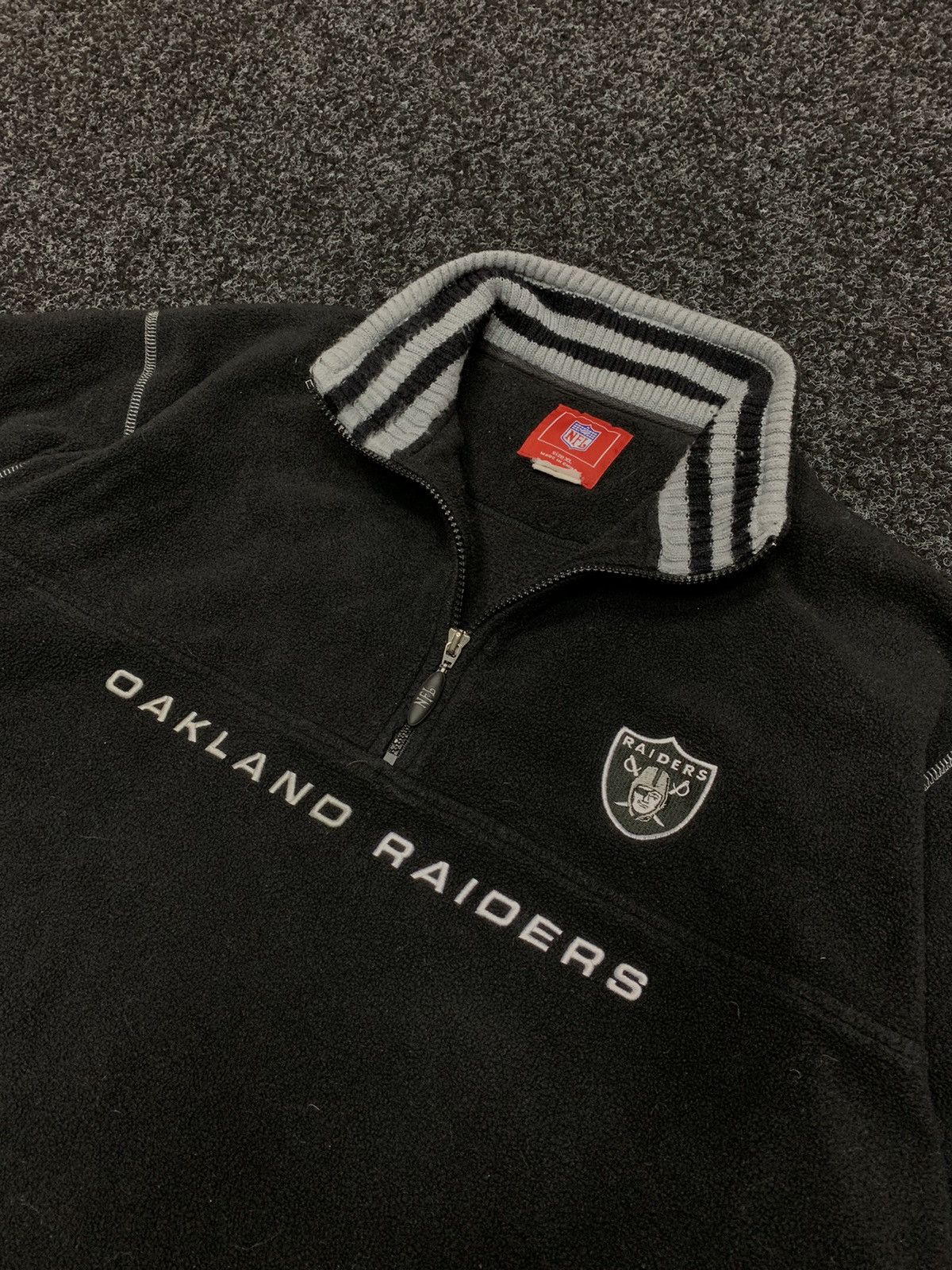 NFL NFL Oakland Raiders Fleece Jacket Pullover Sweatshirt Size US XL / EU 56 / 4 - 5 Thumbnail