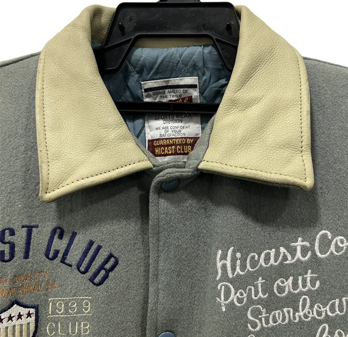 Vintage VINTAGE HICAST CLUB SPORTS WEAR DIVISION VARSITY JACKET Size US L / EU 52-54 / 3 - 3 Thumbnail