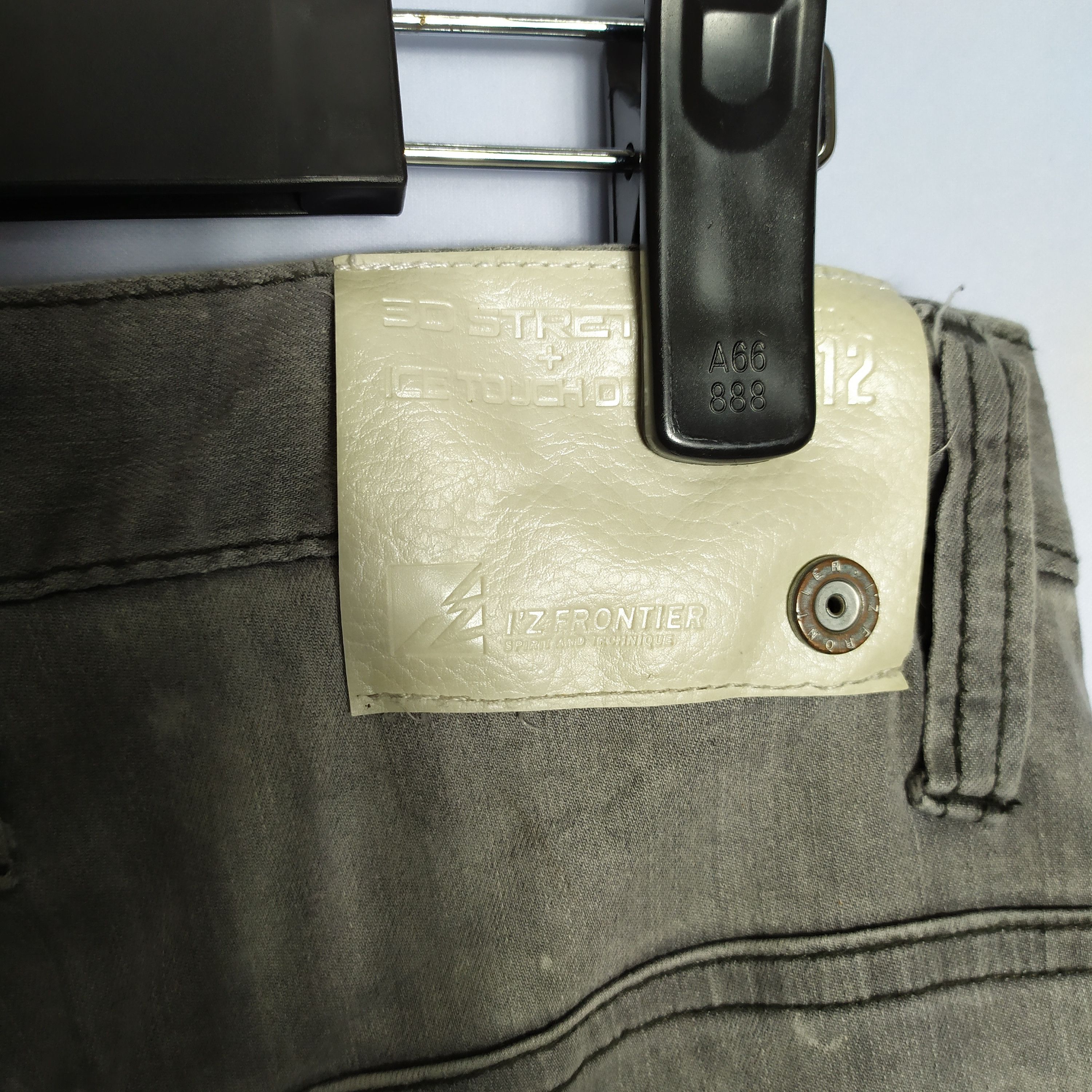 Japanese Brand VINTAGE I'Z FRONTIER CARGO PANTS/FADED/STAIN Size US 30 / EU 46 - 12 Thumbnail