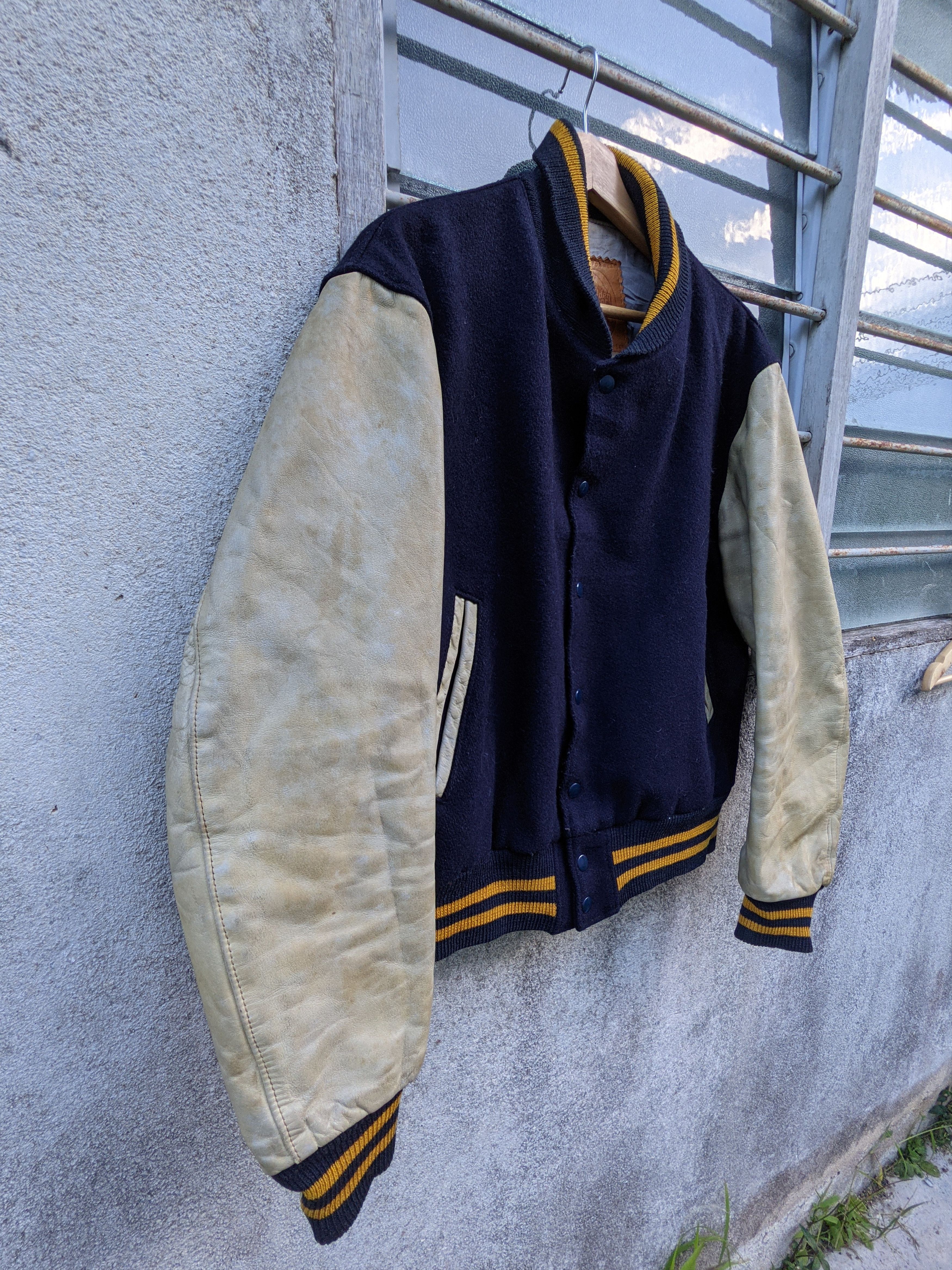 Golden Bear Distressed Golden Bear Varsity Jacket Size US M / EU 48-50 / 2 - 4 Thumbnail