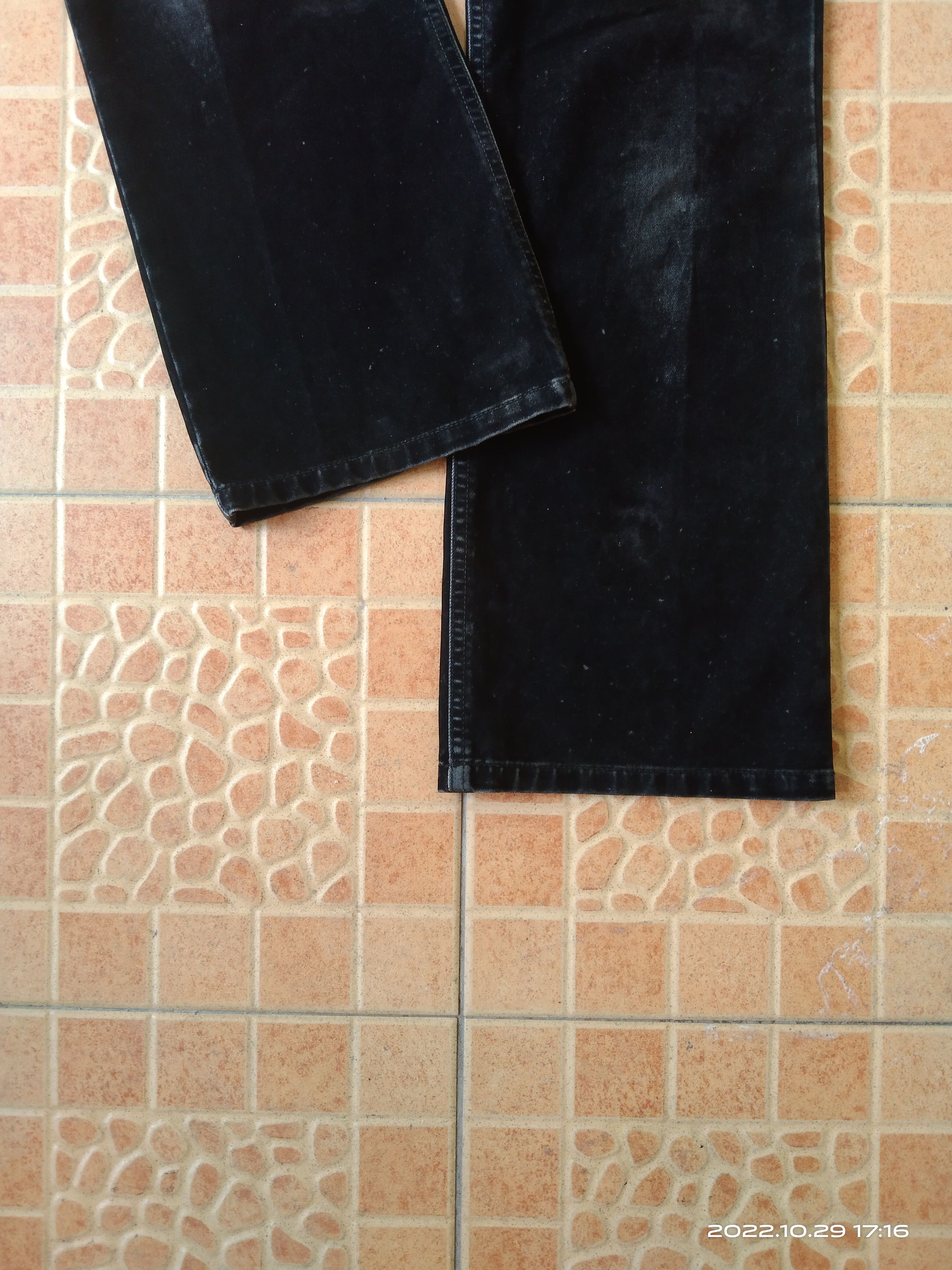 Japanese Brand × Velvet FLARE🔥DiSTRESSED VELVET BLACK CHANGING TIVES MADE IN JAPAN Size US 29 - 7 Thumbnail