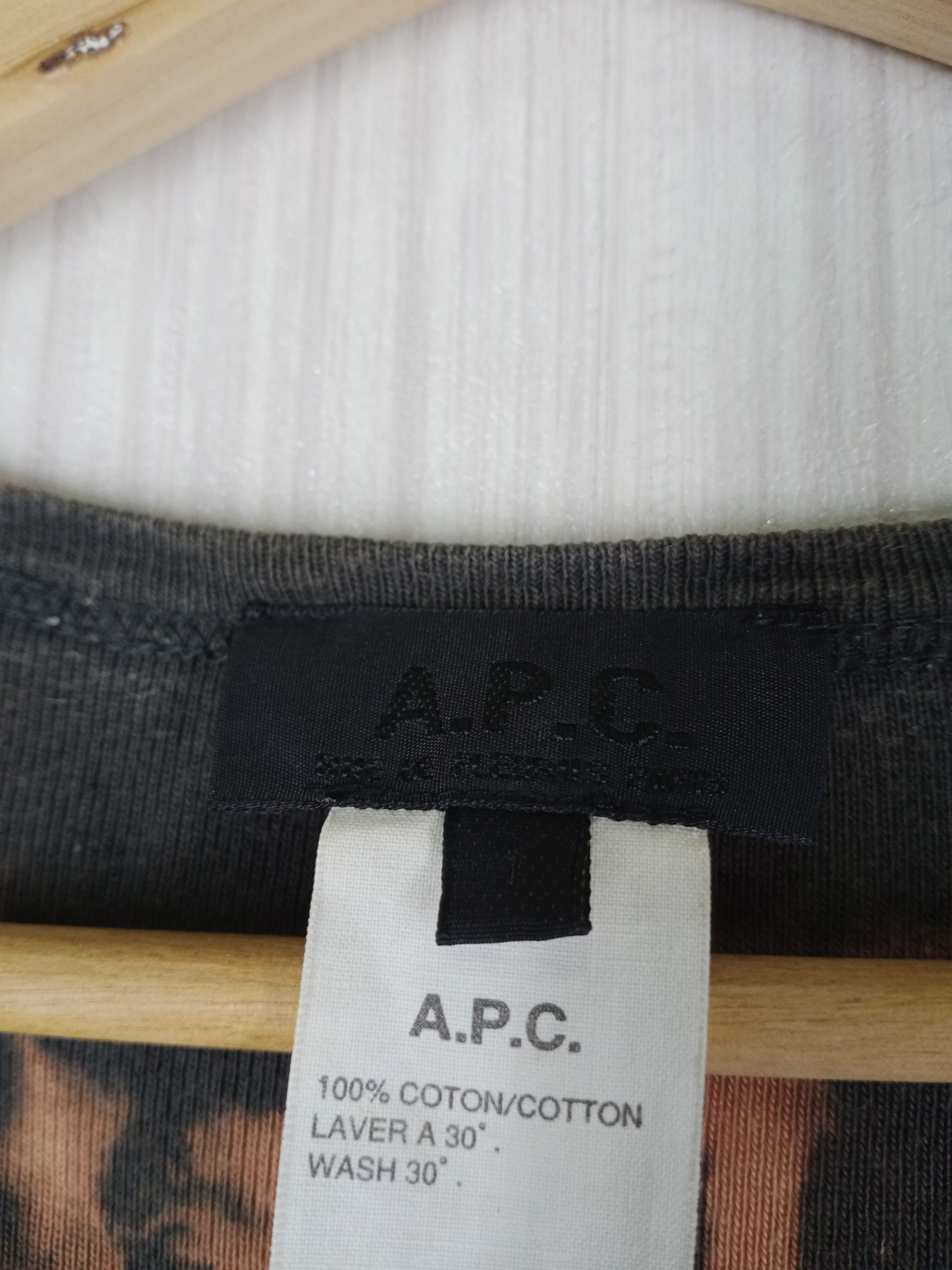 A.P.C. Vintage A.P.C. Acid Wash Tshirt Size US M / EU 48-50 / 2 - 5 Thumbnail