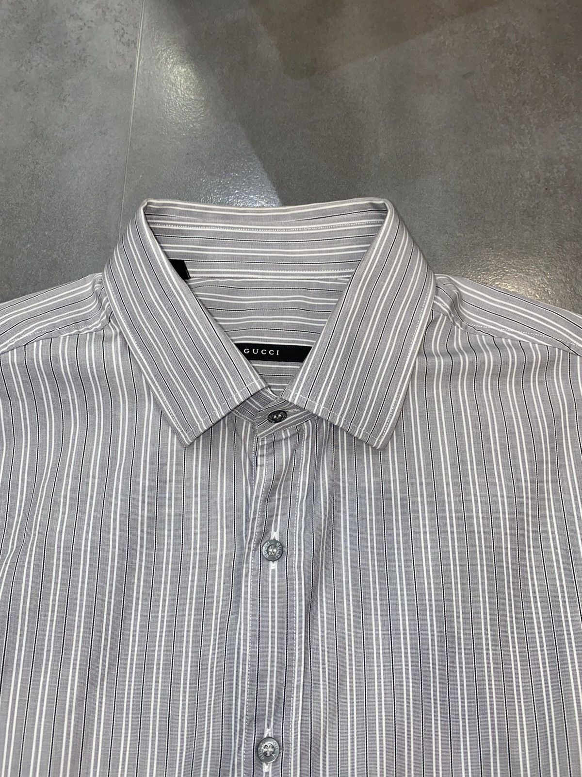 Gucci Gucci Gray Striped Button Up Shirt Size US L / EU 52-54 / 3 - 9 Thumbnail
