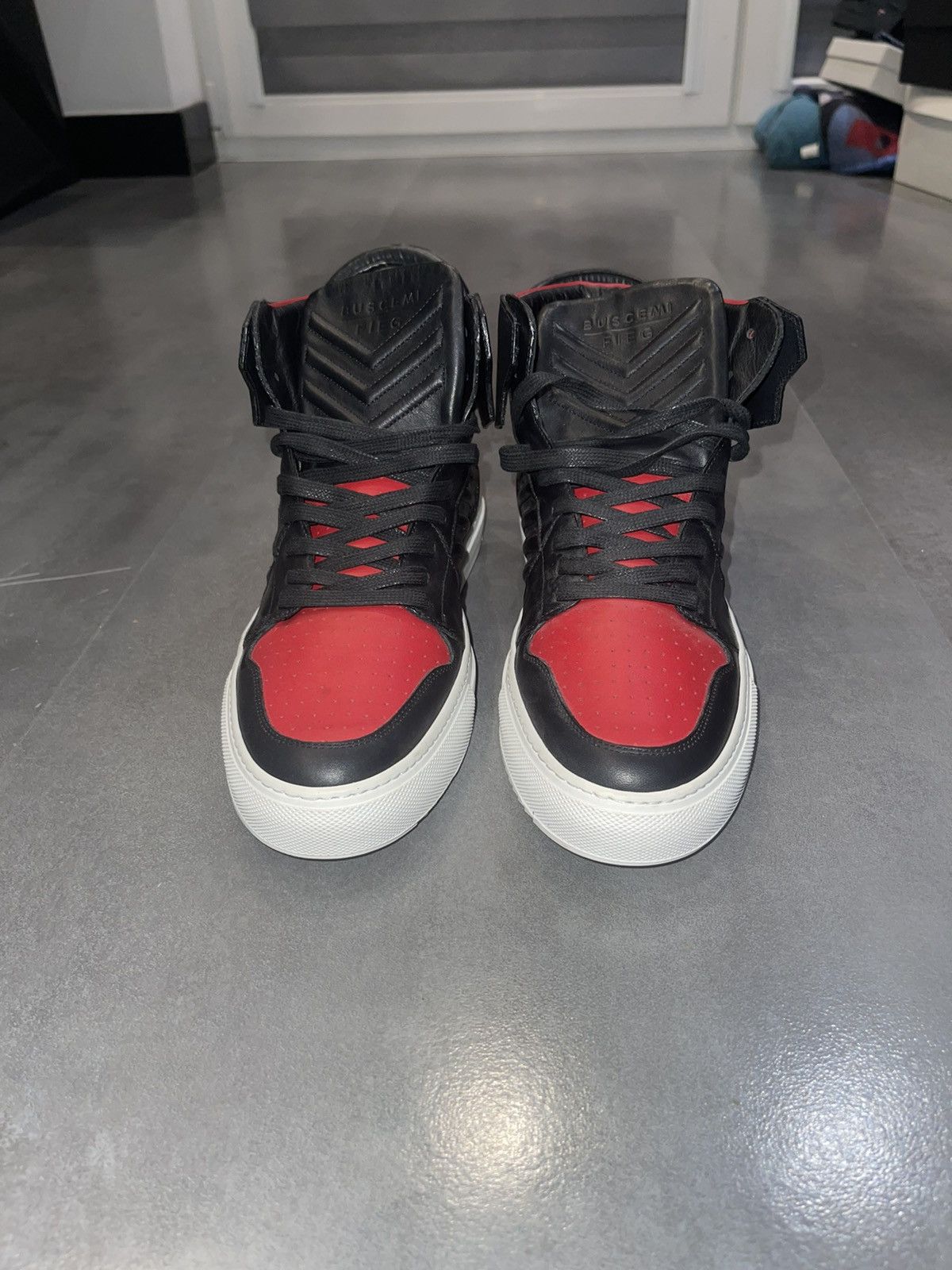 Buscemi Buscemi x Ronnie Fieg x Kith NYC Black Red Bred Sneakers Size US 8 / EU 41 - 5 Thumbnail
