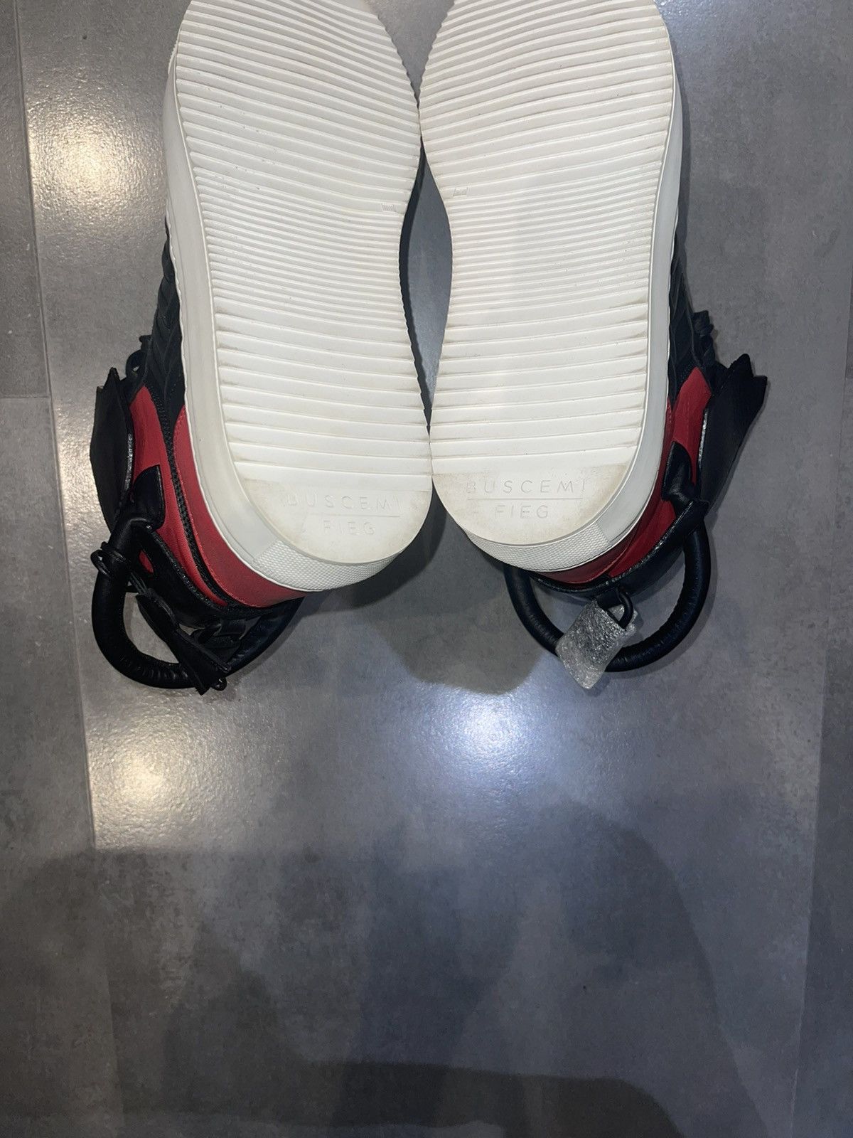 Buscemi Buscemi x Ronnie Fieg x Kith NYC Black Red Bred Sneakers Size US 8 / EU 41 - 15 Thumbnail