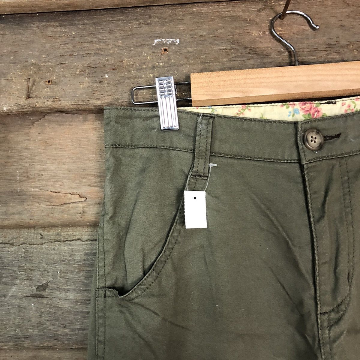 Japanese Brand DLL Japanese Green cropped Cargo Multipocket Pants #1493 Size 28" / US 6 / IT 42 - 4 Thumbnail