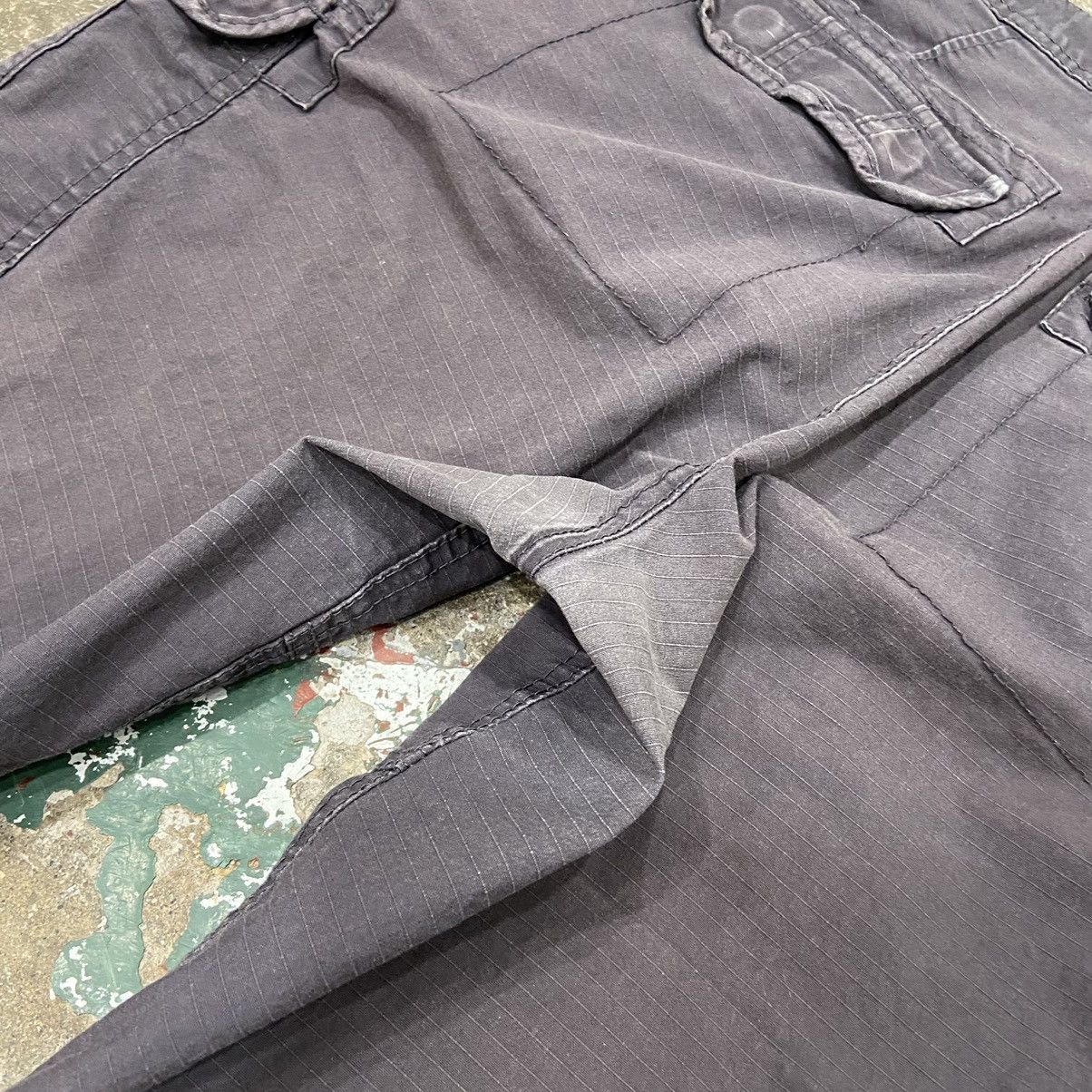 Ecko Unltd. Ecko Unltd Grey Baggy Cargo Shorts Size US 34 / EU 50 - 8 Thumbnail
