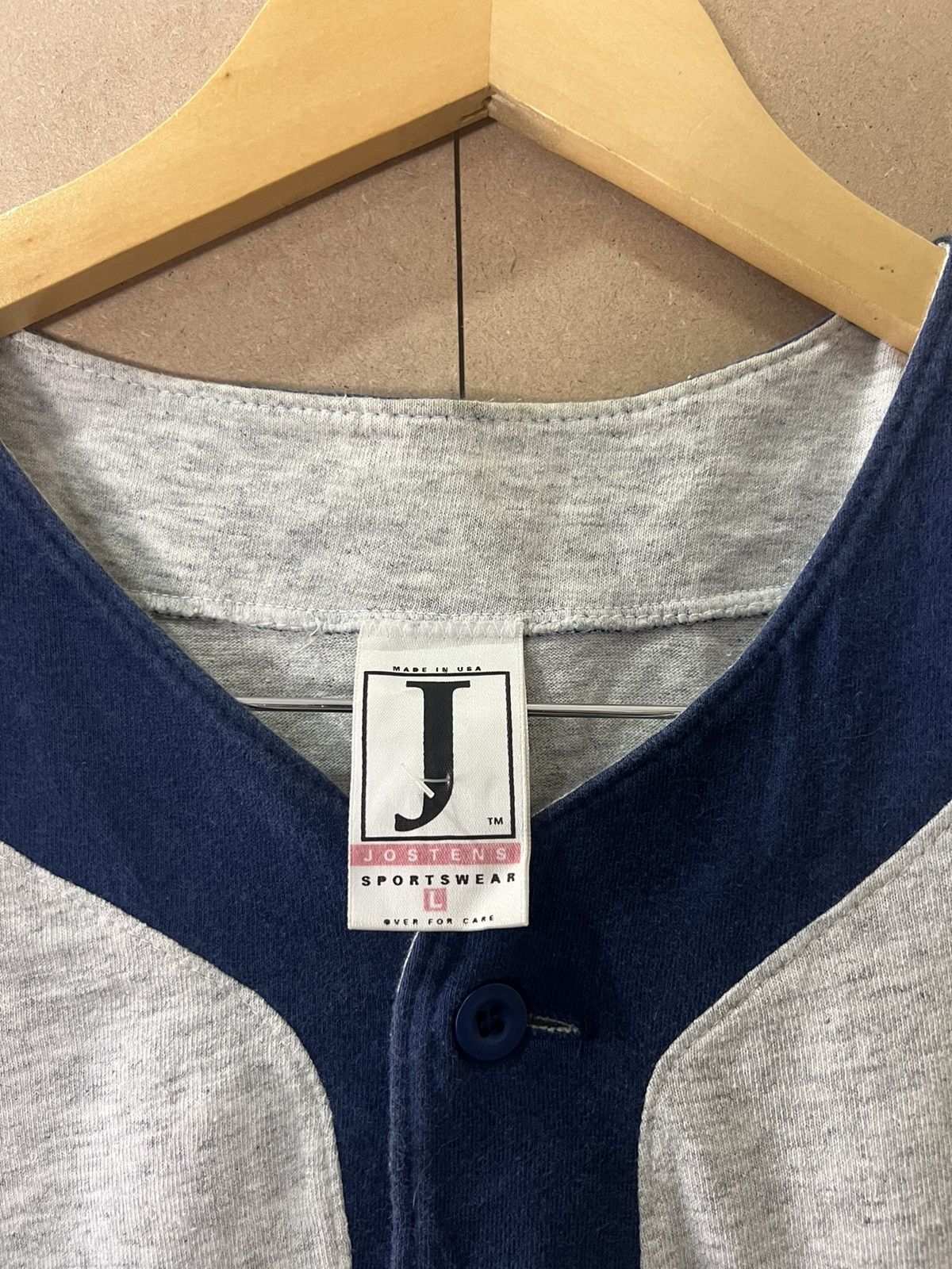 Budweiser × Cowboy Equipment VINTAGE 90s GREY BUDWEISER COWBOYS RAGLAN Size US M / EU 48-50 / 2 - 11 Thumbnail