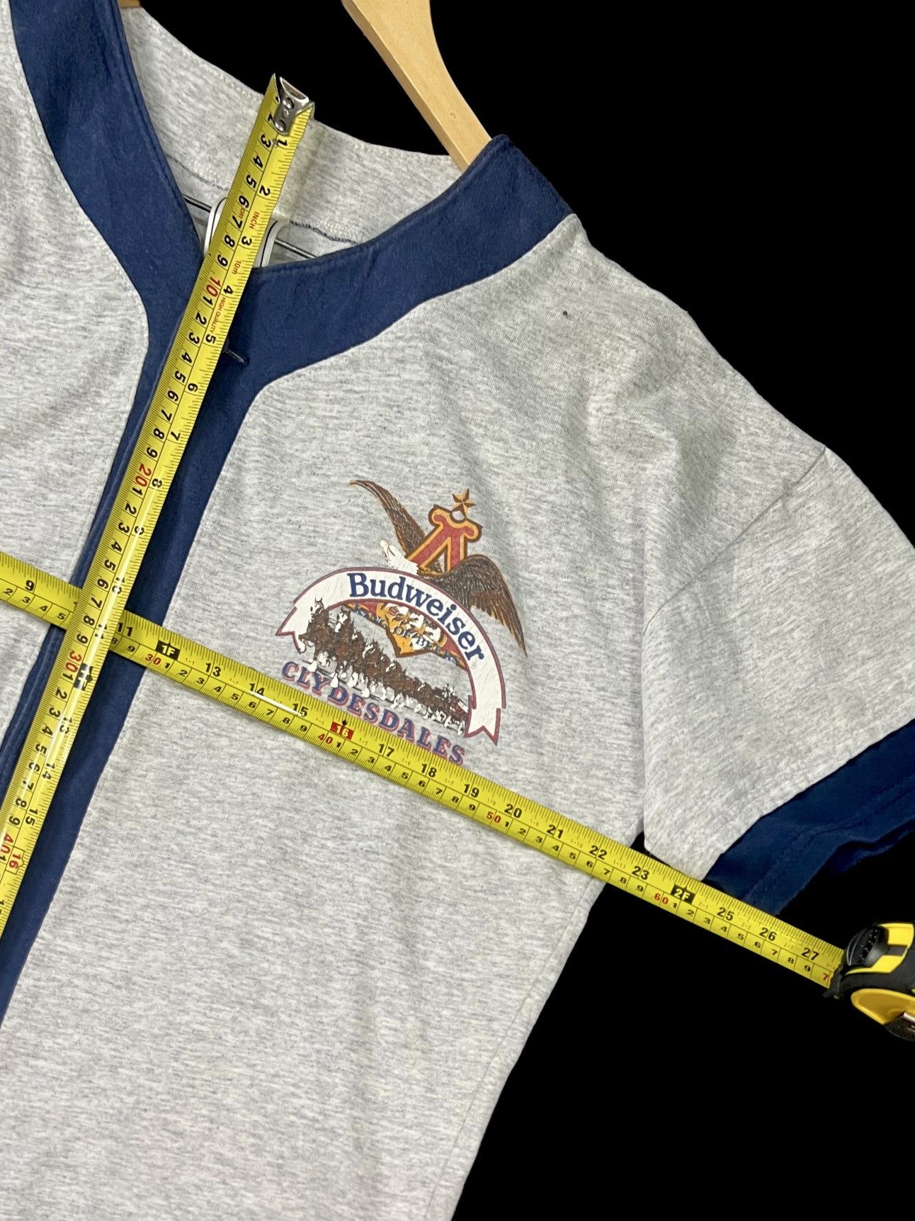 Budweiser × Cowboy Equipment VINTAGE 90s GREY BUDWEISER COWBOYS RAGLAN Size US M / EU 48-50 / 2 - 14 Thumbnail