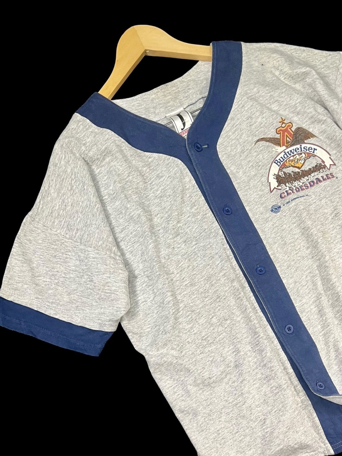 Budweiser × Cowboy Equipment VINTAGE 90s GREY BUDWEISER COWBOYS RAGLAN Size US M / EU 48-50 / 2 - 5 Thumbnail