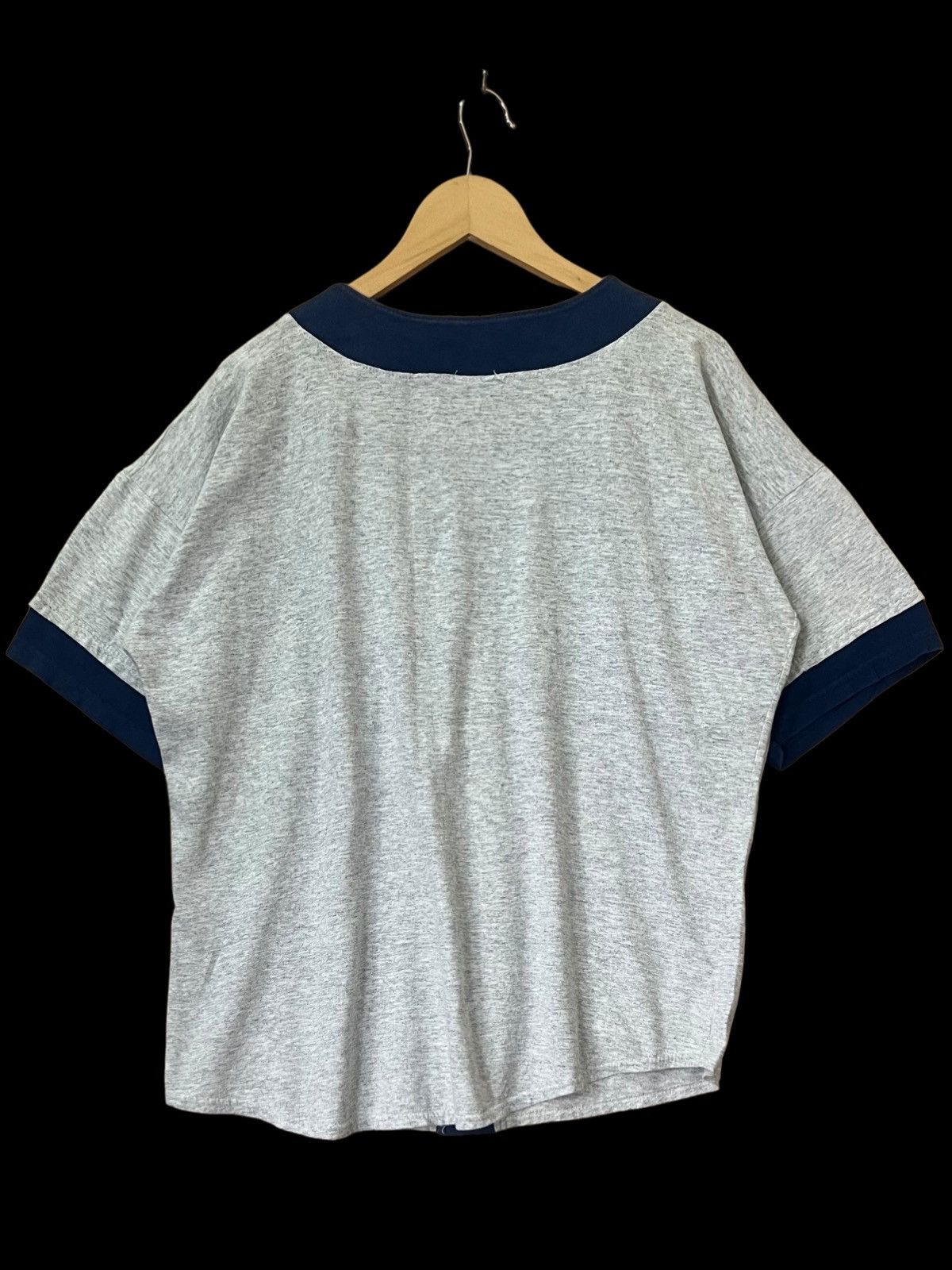 Budweiser × Cowboy Equipment VINTAGE 90s GREY BUDWEISER COWBOYS RAGLAN Size US M / EU 48-50 / 2 - 2 Thumbnail