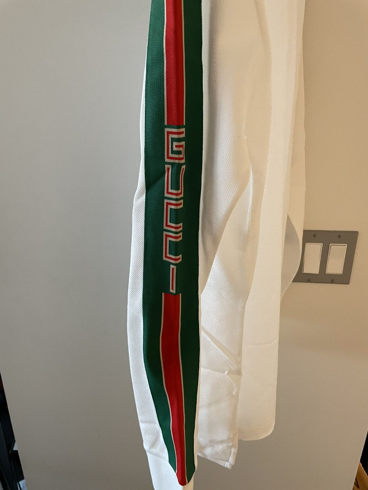 Gucci Rare Super Runway Limited Edition Gucci Electric Logo Polo Size US L / EU 52-54 / 3 - 19 Thumbnail