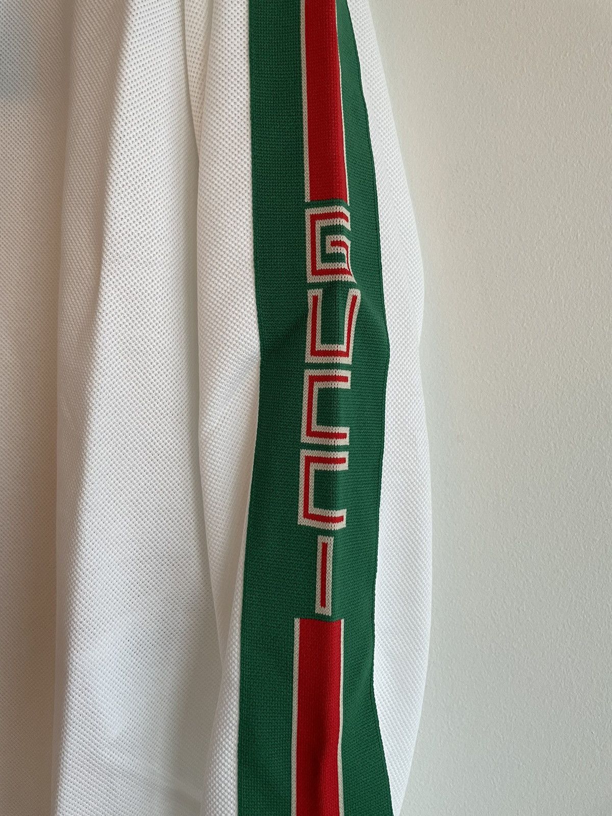 Gucci Rare Super Runway Limited Edition Gucci Electric Logo Polo Size US L / EU 52-54 / 3 - 12 Thumbnail