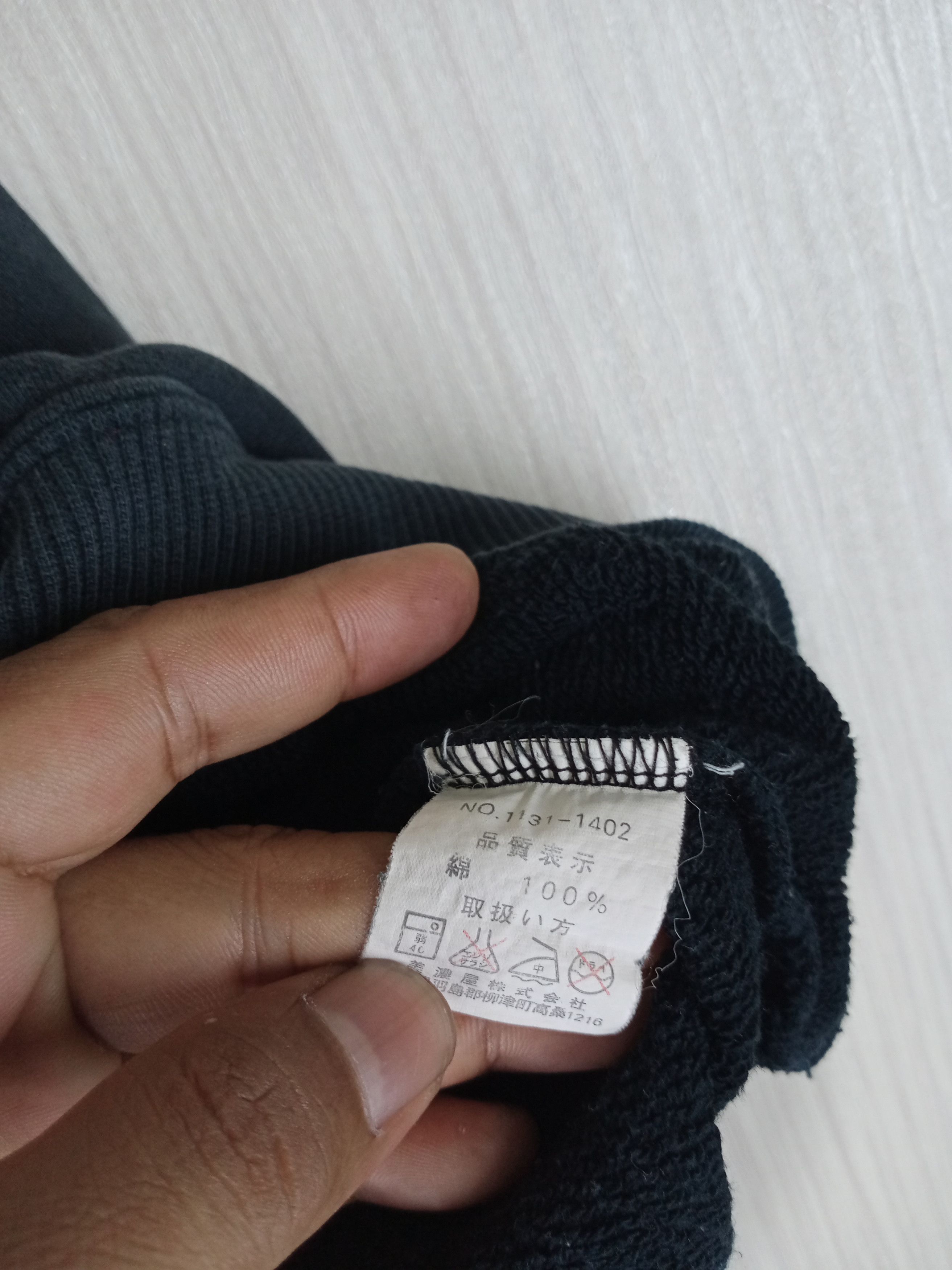 Gianni Valentino Vintage Gianni Valentino Sweatshirt Embroidery Big Logo Size US L / EU 52-54 / 3 - 7 Thumbnail