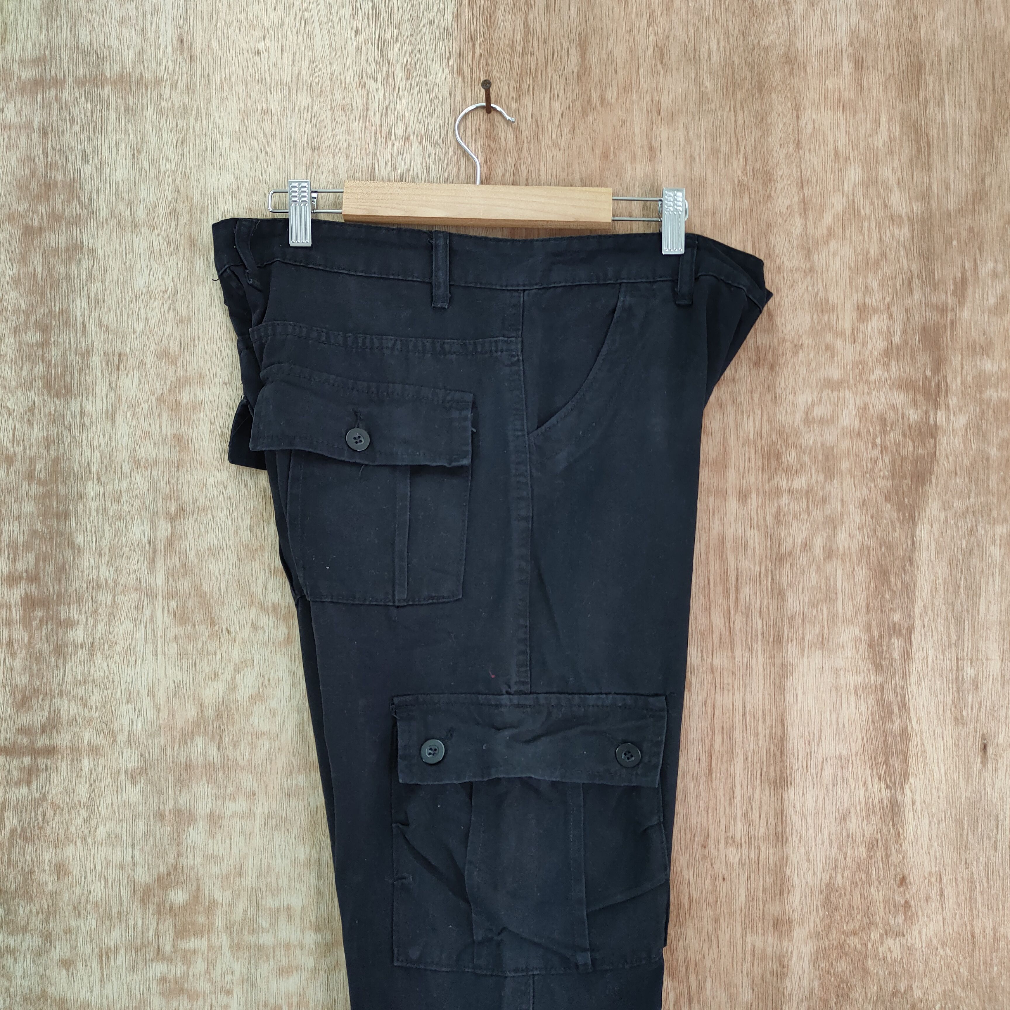 Japanese Brand 8 POCKET JAPANESE BRAND BLACK CARGO PANTS Size US 33 - 9 Thumbnail