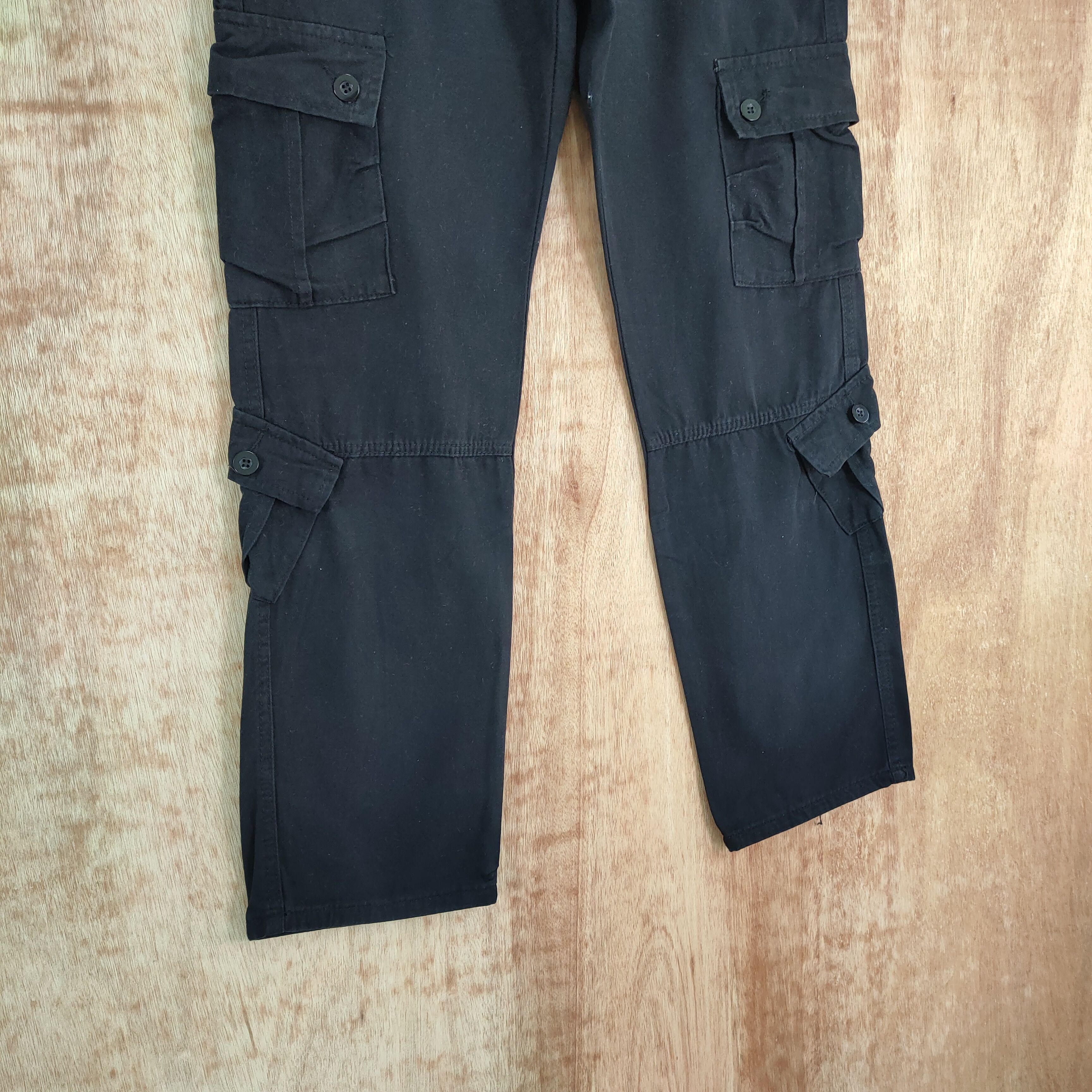 Japanese Brand 8 POCKET JAPANESE BRAND BLACK CARGO PANTS Size US 33 - 12 Thumbnail