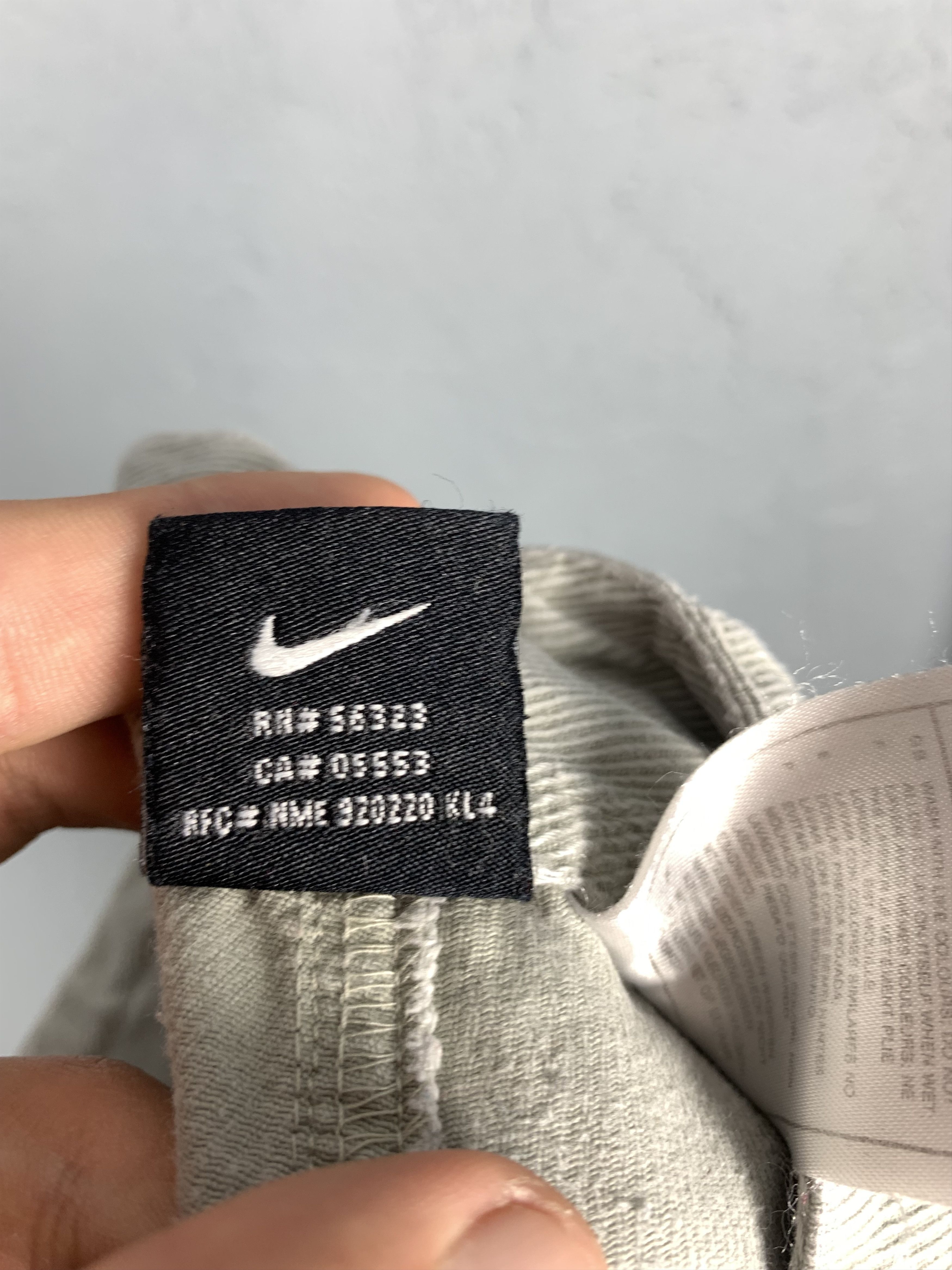 Nike × Nike ACG × Vintage Nike ACG Vintage Mens Cargo Shorts Size US 32 / EU 48 - 9 Thumbnail