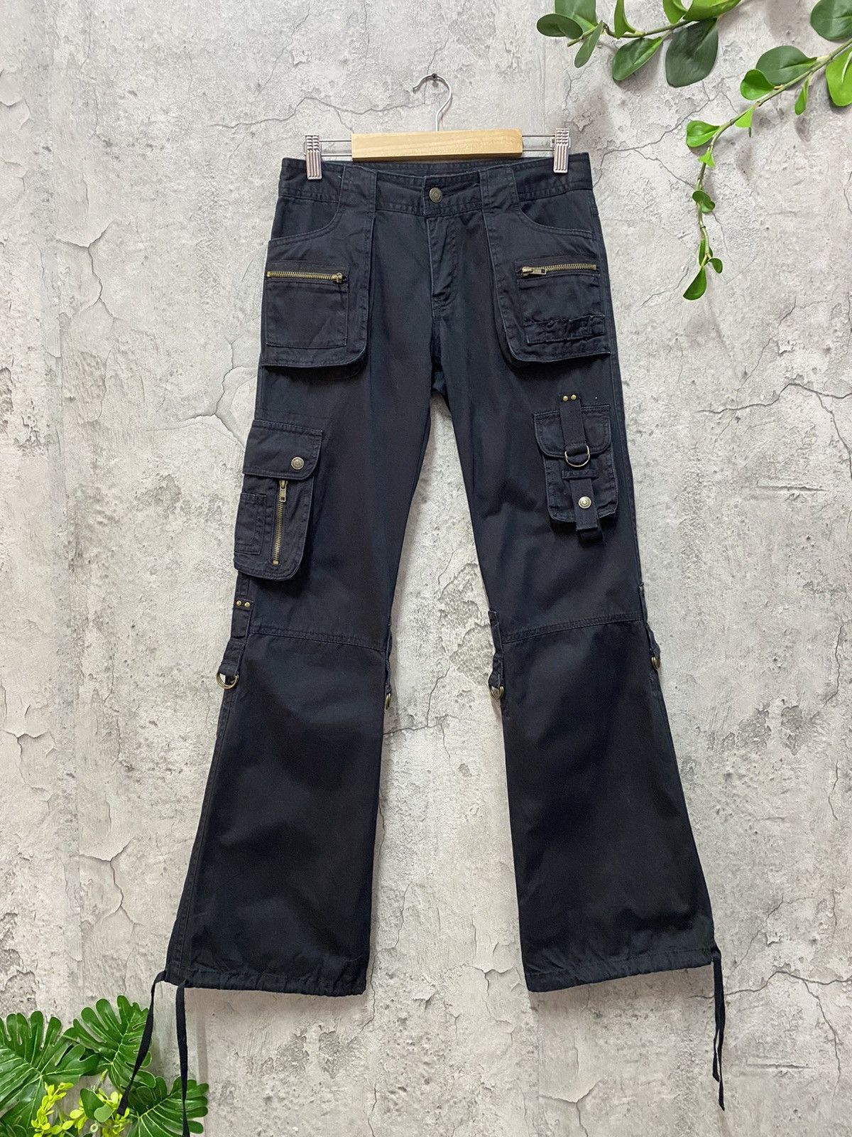 Designer × Japanese Brand Rate Rose Japan Multi Pocket Technical Flared Cargo Pants Size US 28 / EU 44 - 1 Thumbnail