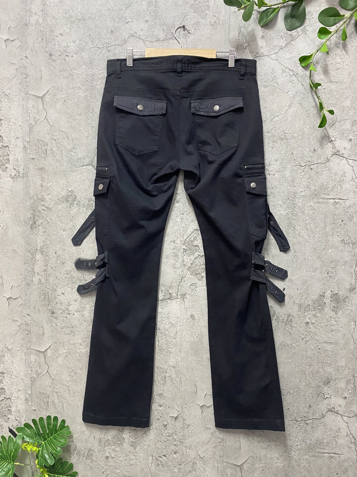 In The Attic × Japanese Brand In The Attic Japan Bondage Multi Pocket Cargo Pants Size US 32 / EU 48 - 9 Thumbnail