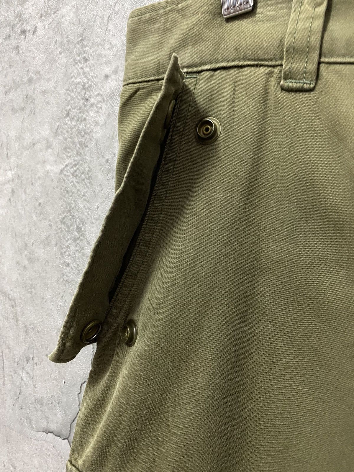 Hysteric Glamour Vintage Hysteric Glamour Cargo Shorts 3quarter Pants Size US 33 - 8 Thumbnail