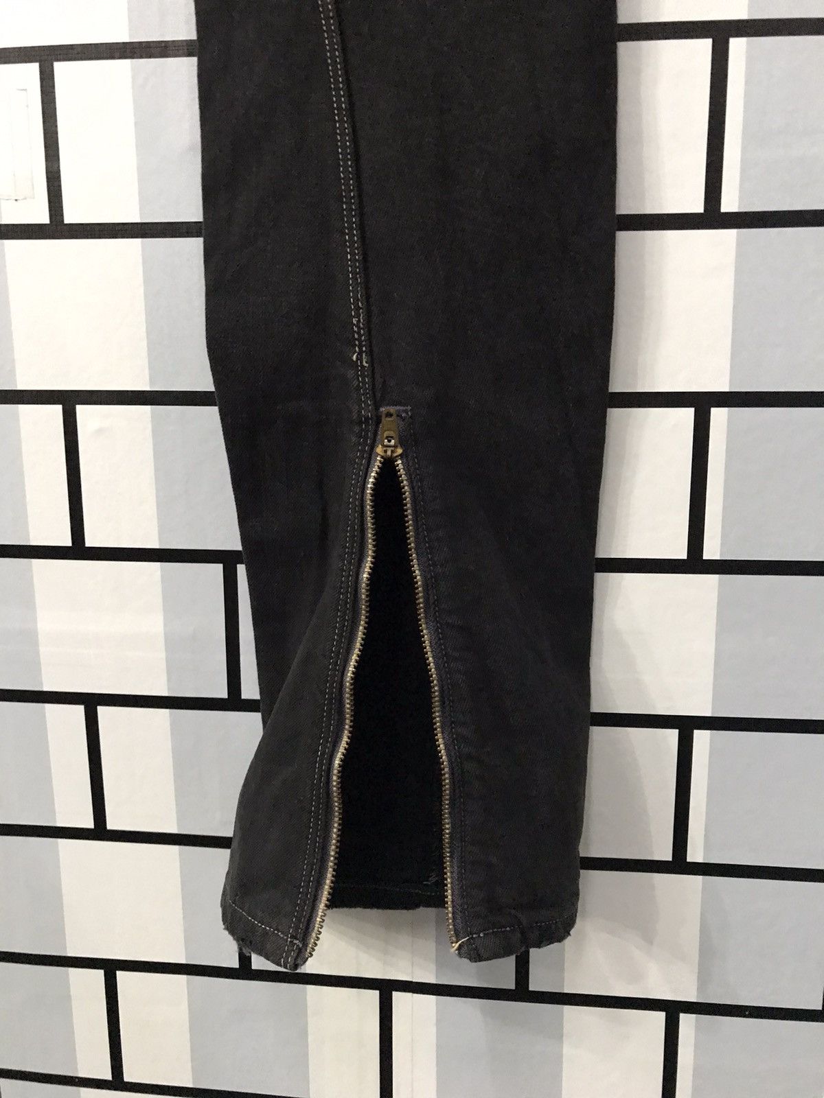 Levi's × Vintage Vintage 90’s Levi’s Engineered Twisted Zipper ankle denim Size US 30 / EU 46 - 15 Thumbnail