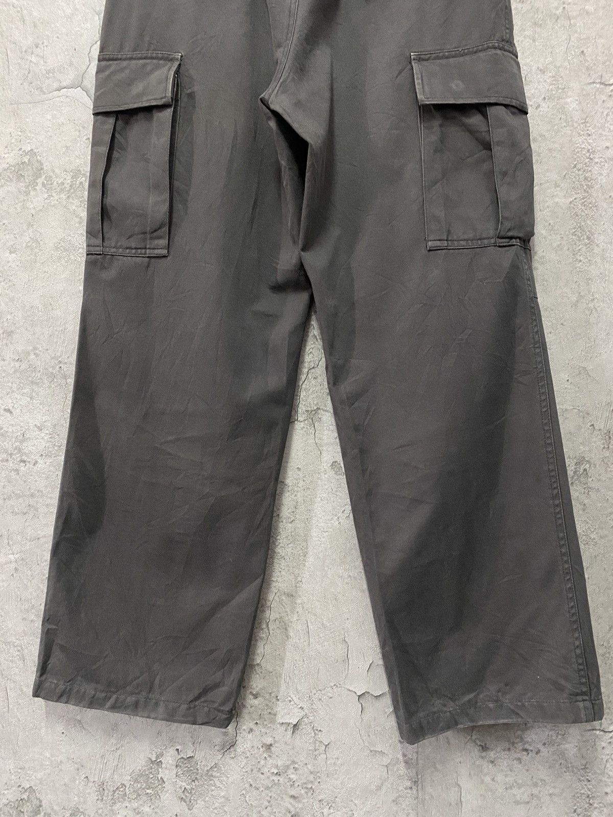 Dickies × Vintage Vintage Dickies Cargo Technical Multi Pocket Baggy Pants Size US 30 / EU 46 - 10 Thumbnail