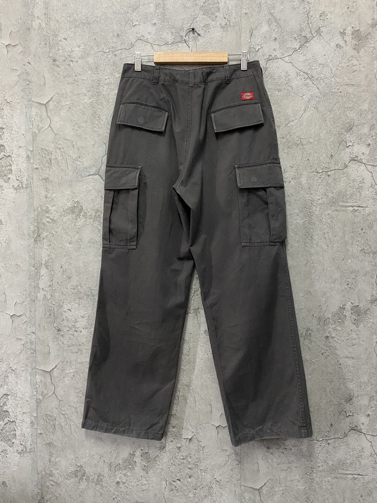 Dickies × Vintage Vintage Dickies Cargo Technical Multi Pocket Baggy Pants Size US 30 / EU 46 - 2 Thumbnail