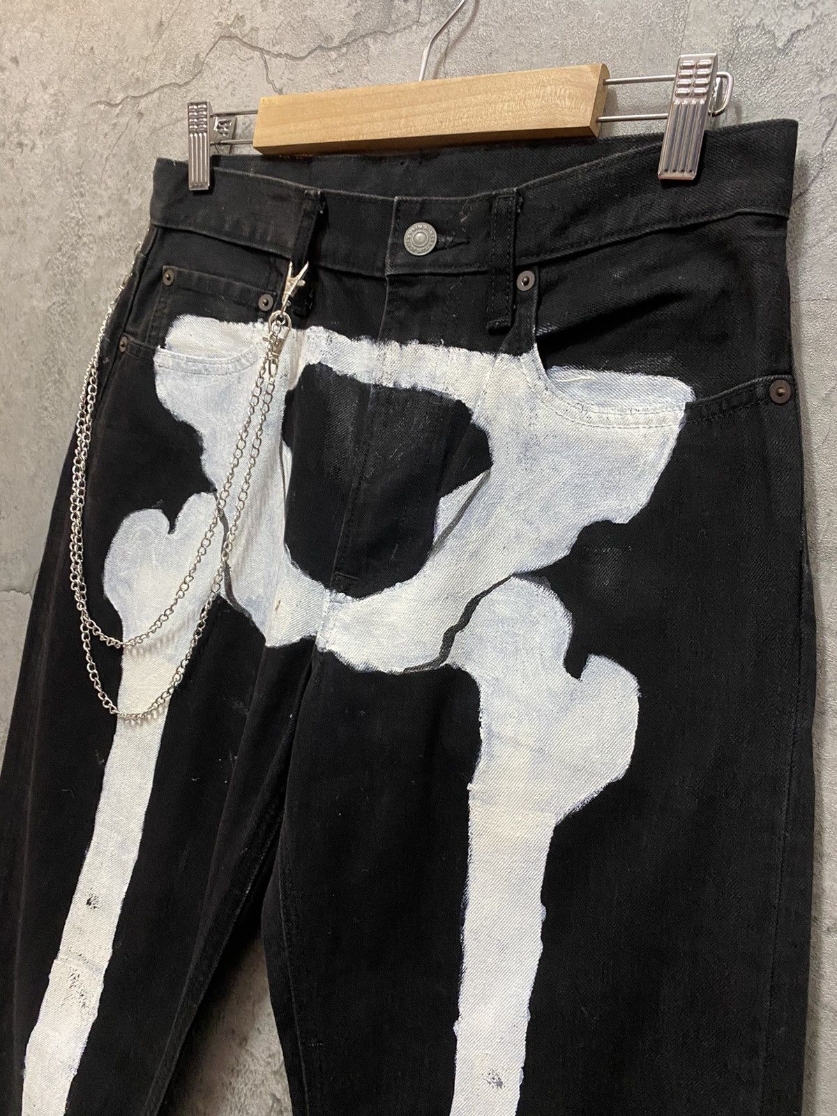 Designer × Japanese Brand × Kim Jones Kim jones X Gu Japan Custom Skeleton Bones Chains Denim Size US 29 - 6 Thumbnail