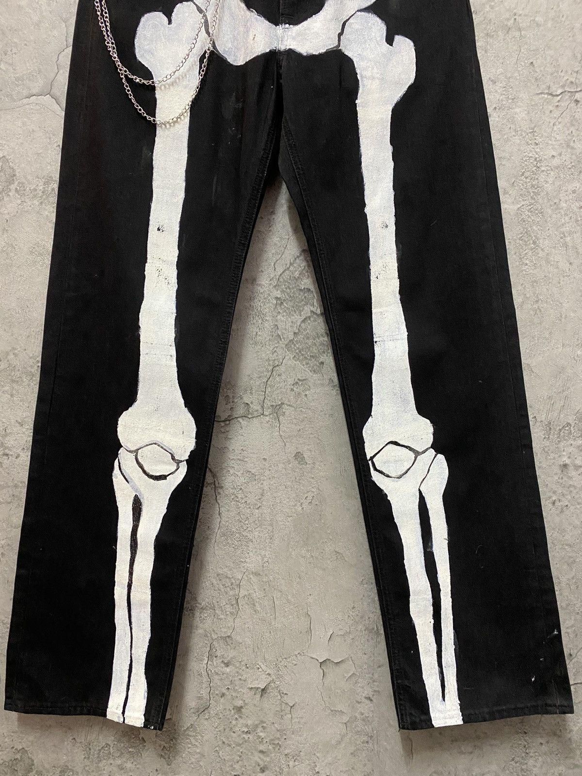 Designer × Japanese Brand × Kim Jones Kim jones X Gu Japan Custom Skeleton Bones Chains Denim Size US 29 - 5 Thumbnail