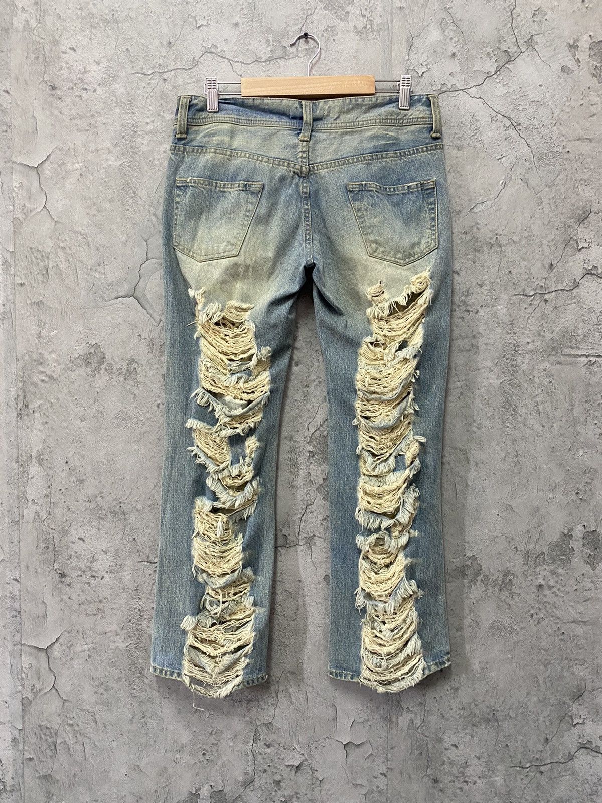 Japanese Brand W♥️C Trashed Distressed Mummy Denim Pants Size US 30 / EU 46 - 2 Thumbnail