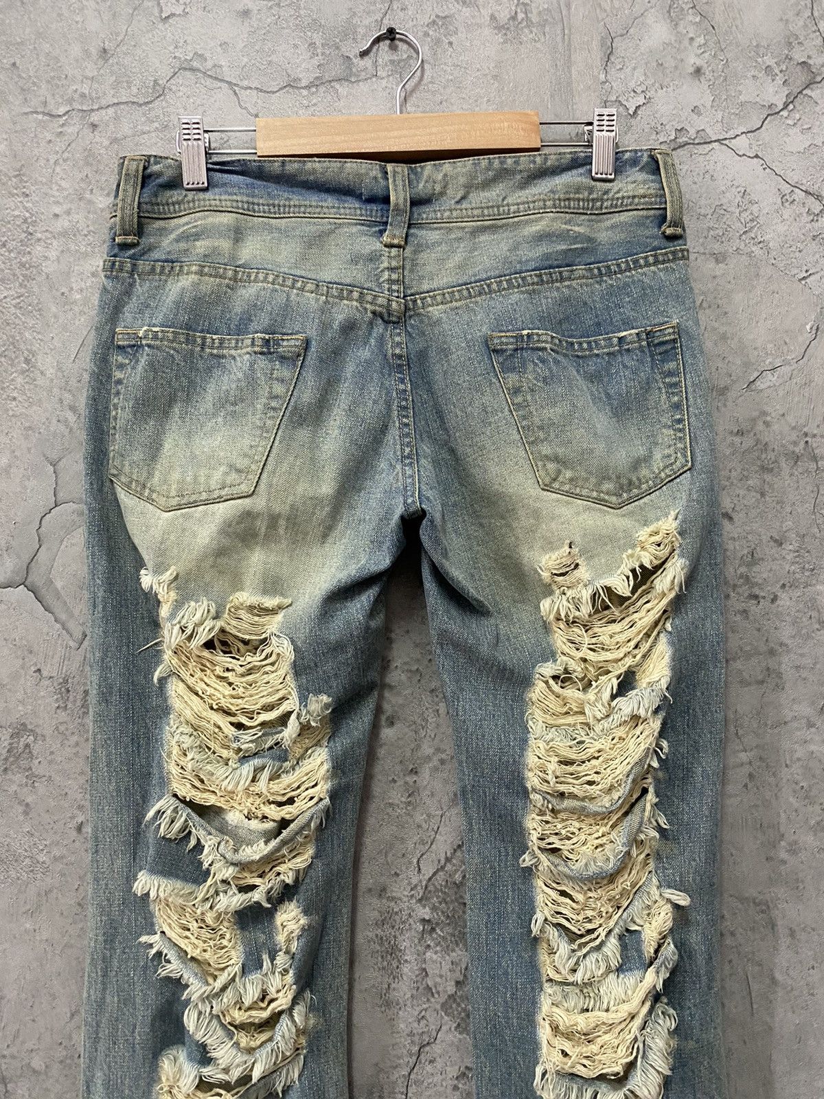 Japanese Brand W♥️C Trashed Distressed Mummy Denim Pants Size US 30 / EU 46 - 8 Thumbnail