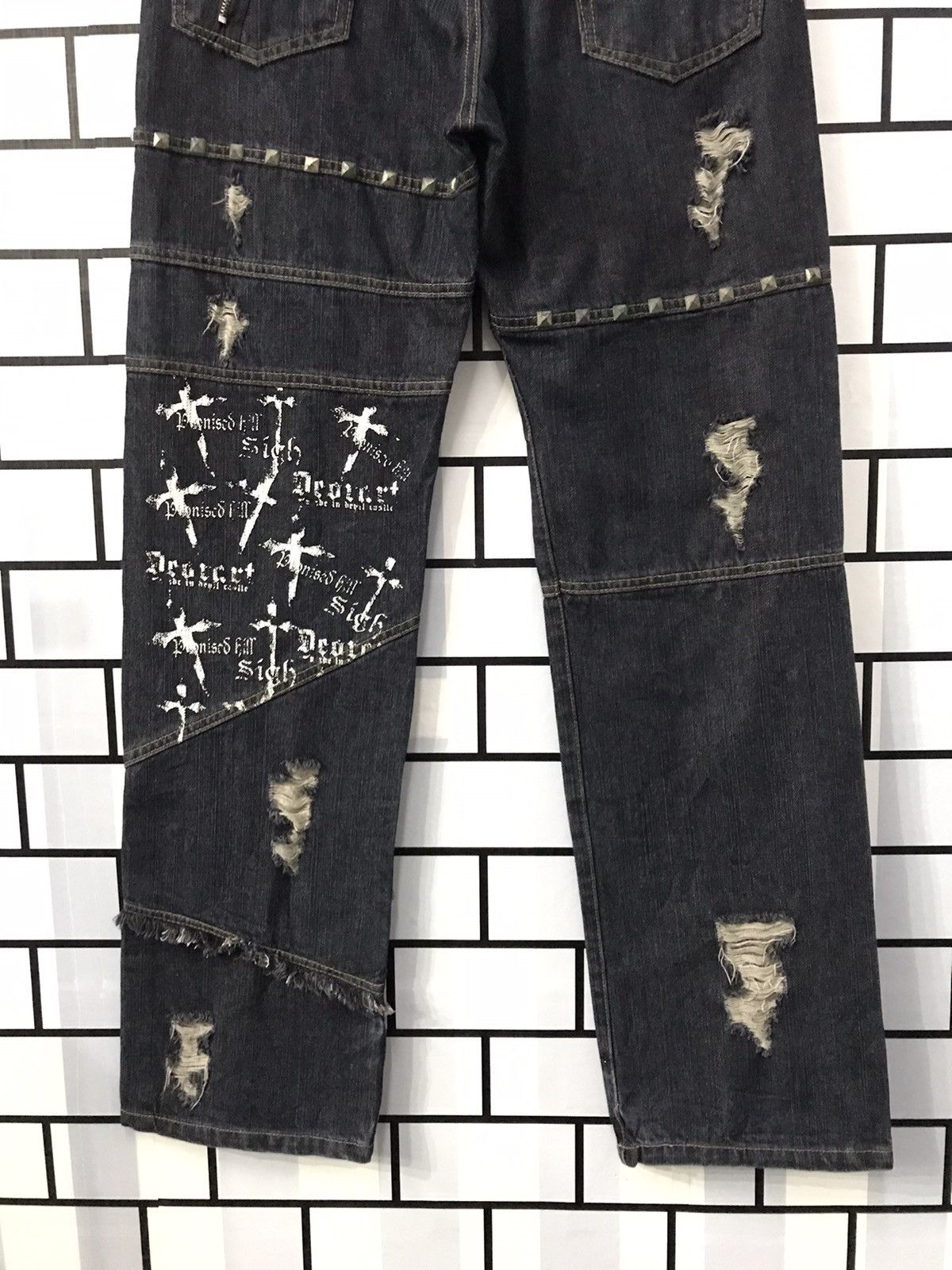 Beauty Beast × Japanese Brand Deorart Japan Seditionaries Hagi Studs Cross Denim Pants Size US 30 / EU 46 - 12 Thumbnail