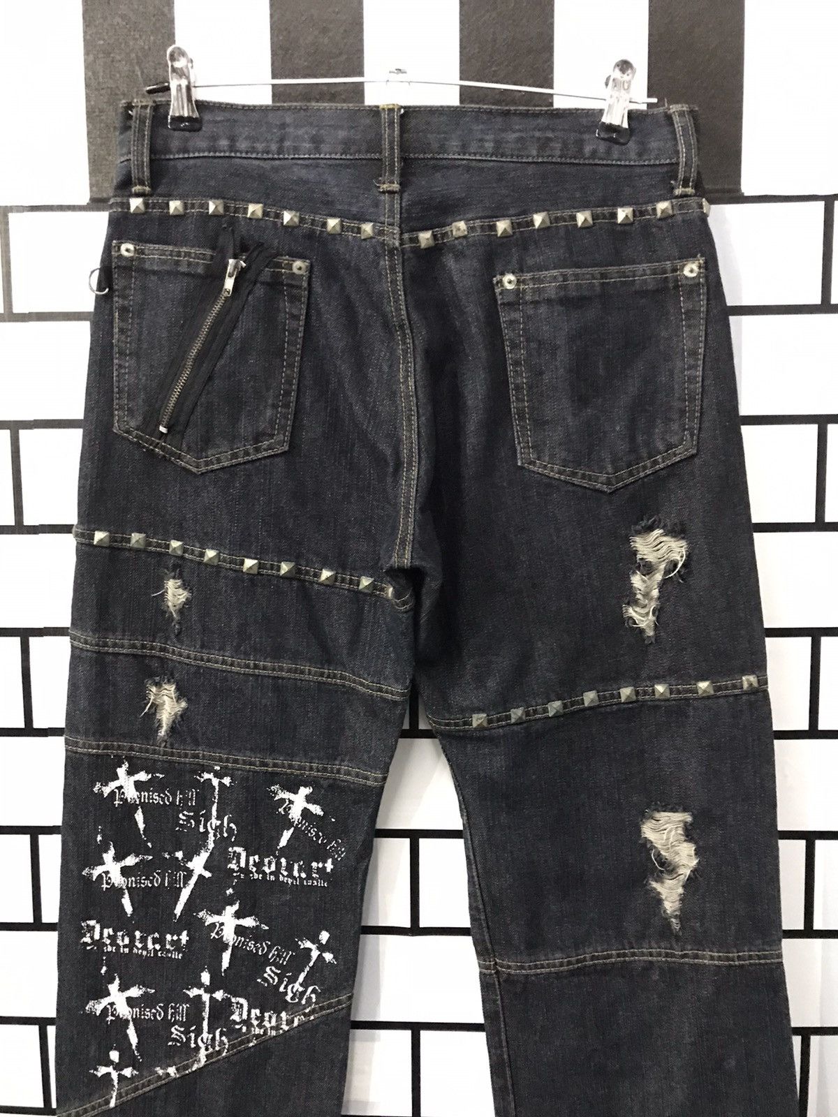 Beauty Beast × Japanese Brand Deorart Japan Seditionaries Hagi Studs Cross Denim Pants Size US 30 / EU 46 - 11 Thumbnail