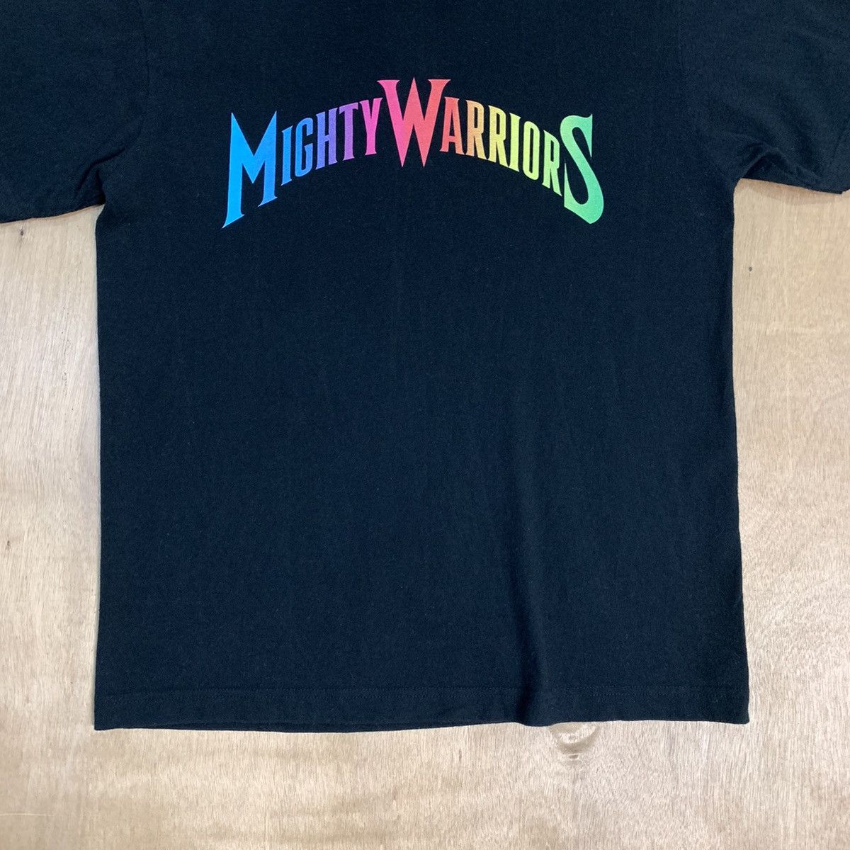 HAL Studios HIGH & LOWS MIGHTY WARRIOR Rainbow Skull Graphic Summer Tee Size US S / EU 44-46 / 1 - 4 Thumbnail