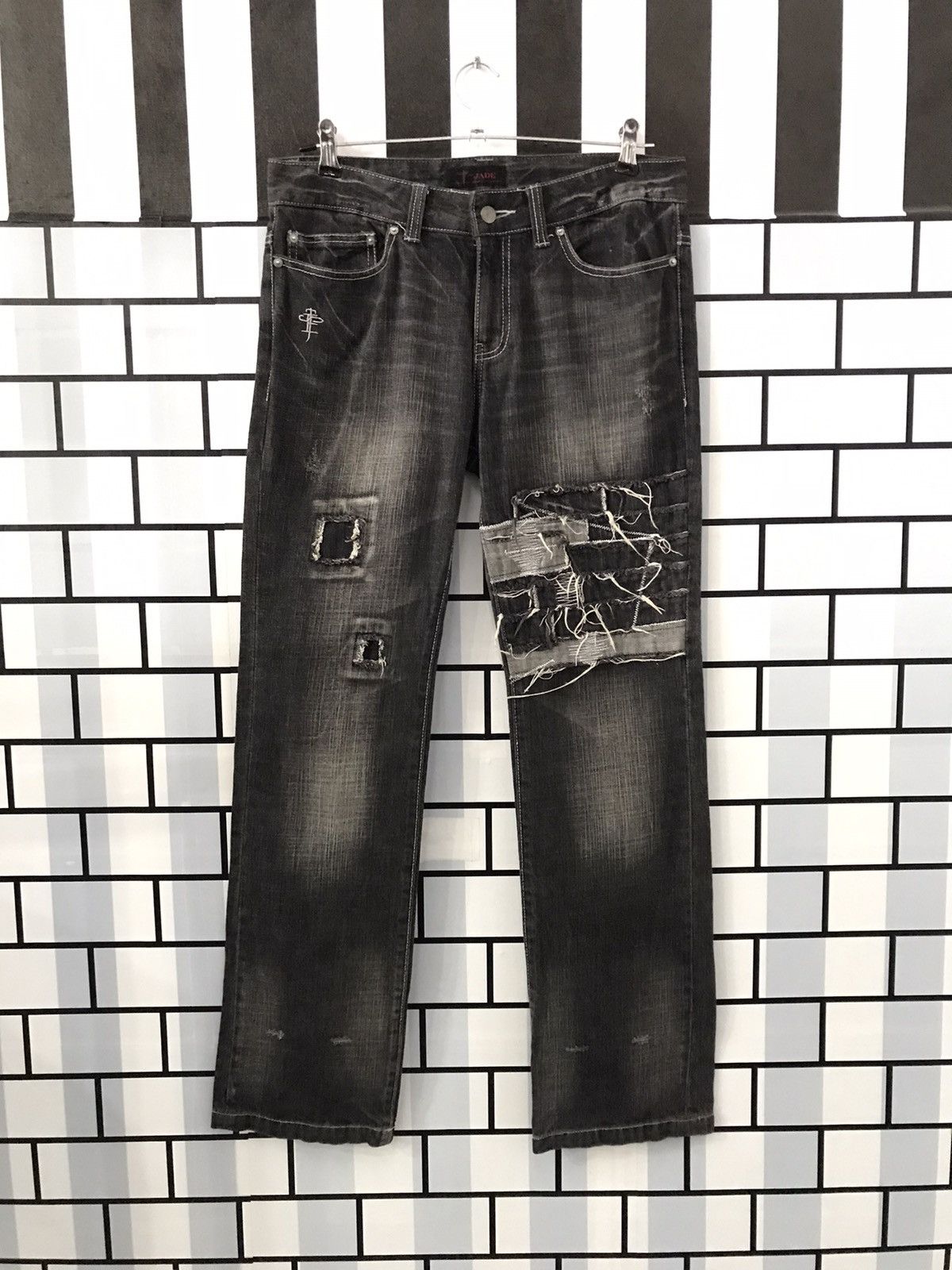 Designer × Japanese Brand Jade Japan Distressed Sashiko Boro Slim Fit Denim Size US 30 / EU 46 - 1 Thumbnail