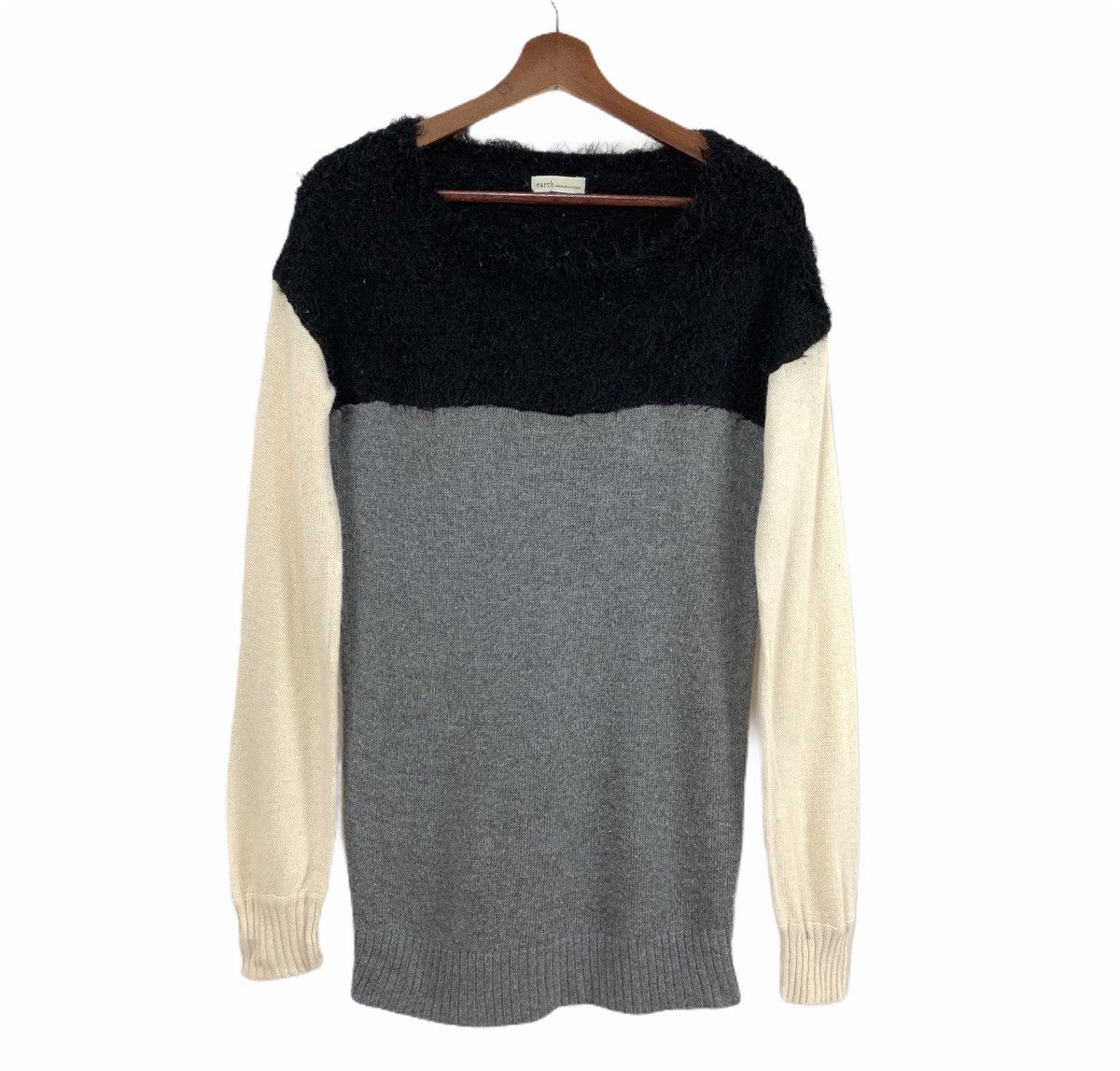 Homespun Knitwear × Japanese Brand 3 Tone Colour Wool Crochet Knitwear Long Sweater Sleepwear Size S / US 4 / IT 40 - 1 Thumbnail