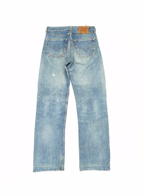 Levi's × Vintage 90s Vintage Levis 501 Made In USA Distressed Jeans 26x29 Size US 26 / EU 42 - 2 Thumbnail