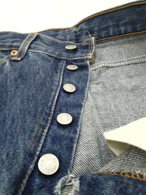 Levi's × Vintage 90s Vintage Levis 501 Distressed Jeans 30x29 Size US 30 / EU 46 - 8 Thumbnail
