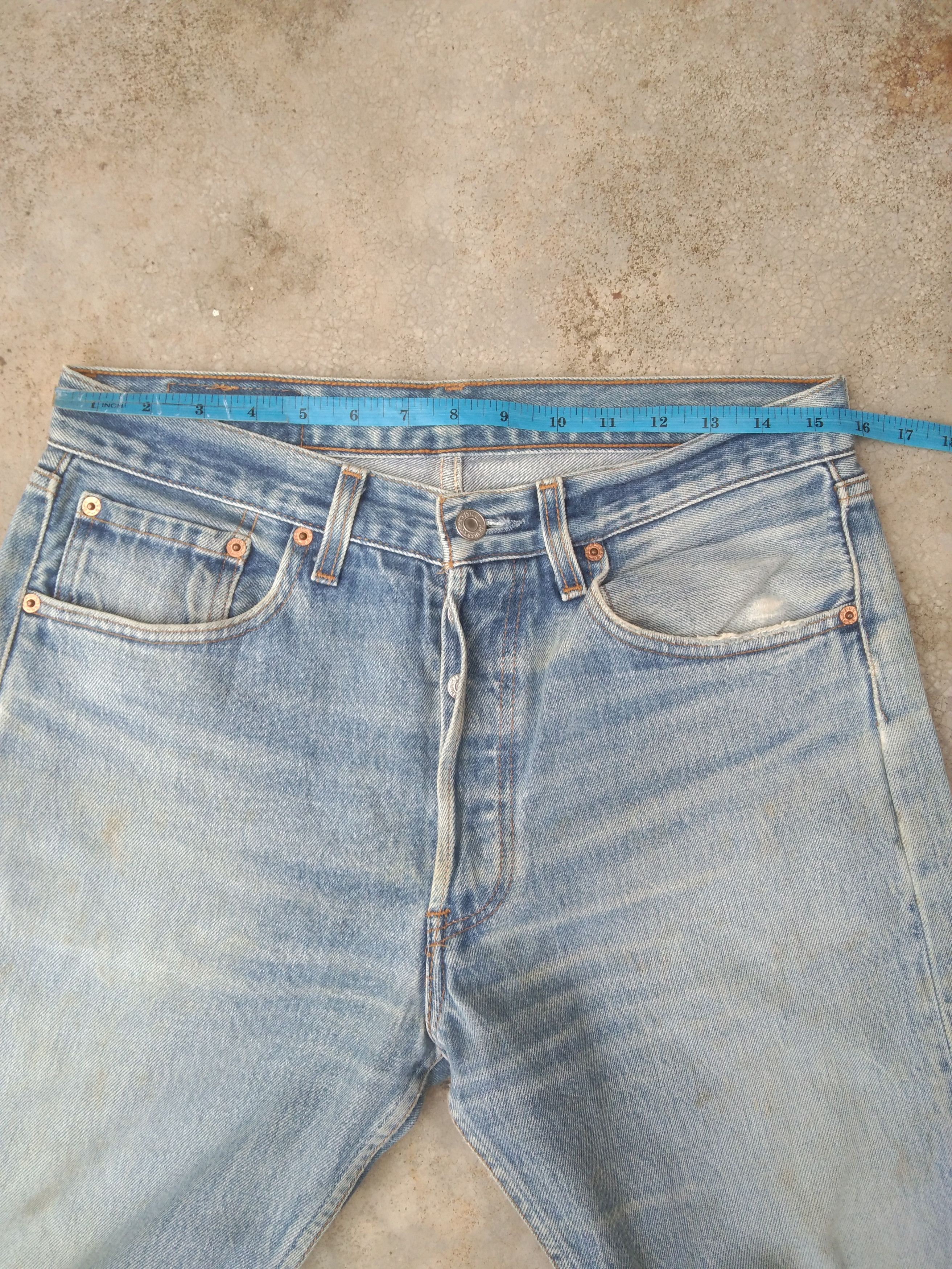 Levi's × Vintage 90s Vintage Levis 501 xx Made In USA Distressed Jeans 31x29 Size US 31 - 11 Thumbnail