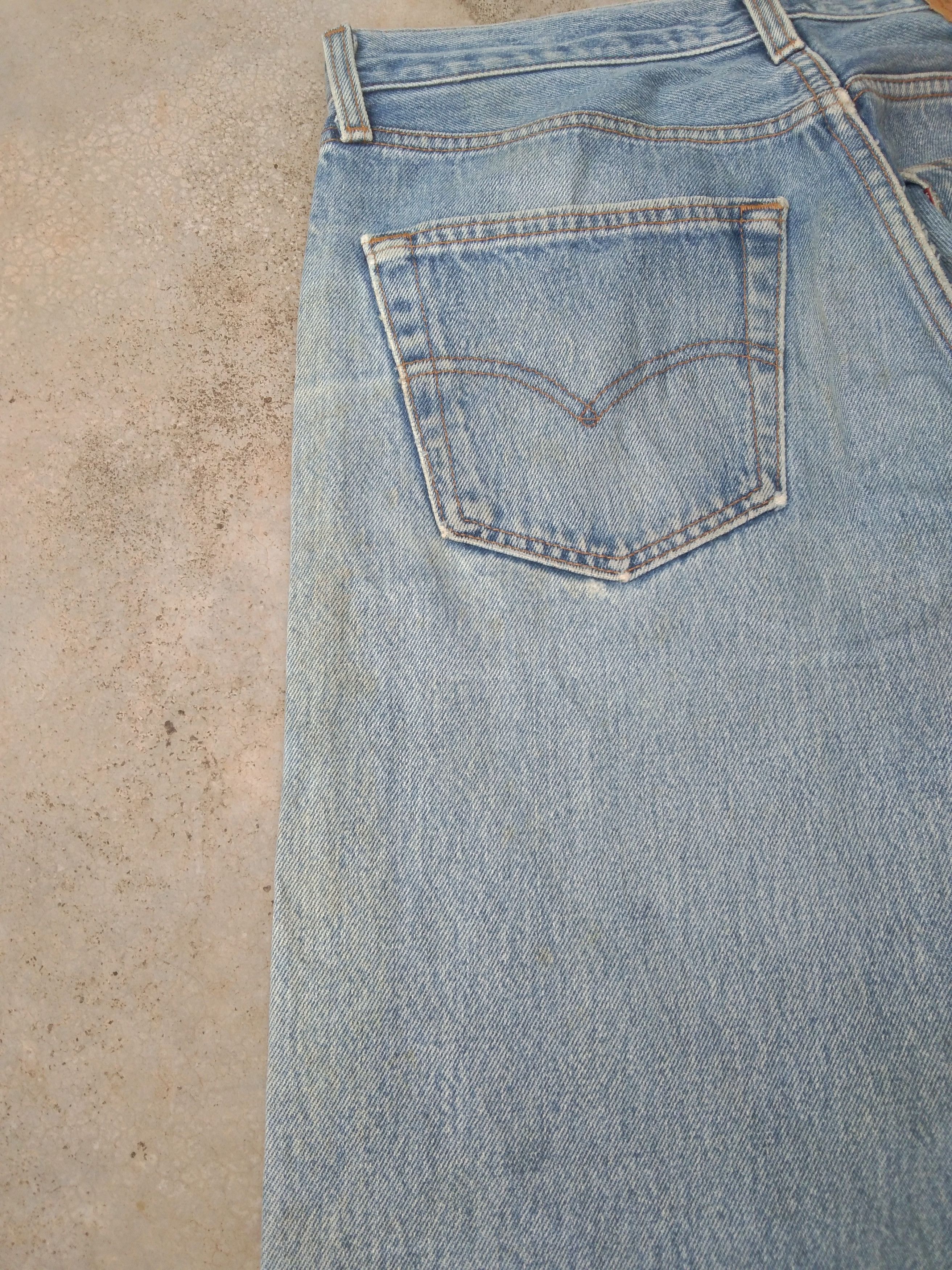 Levi's × Vintage 90s Vintage Levis 501 xx Made In USA Distressed Jeans 31x29 Size US 31 - 4 Thumbnail