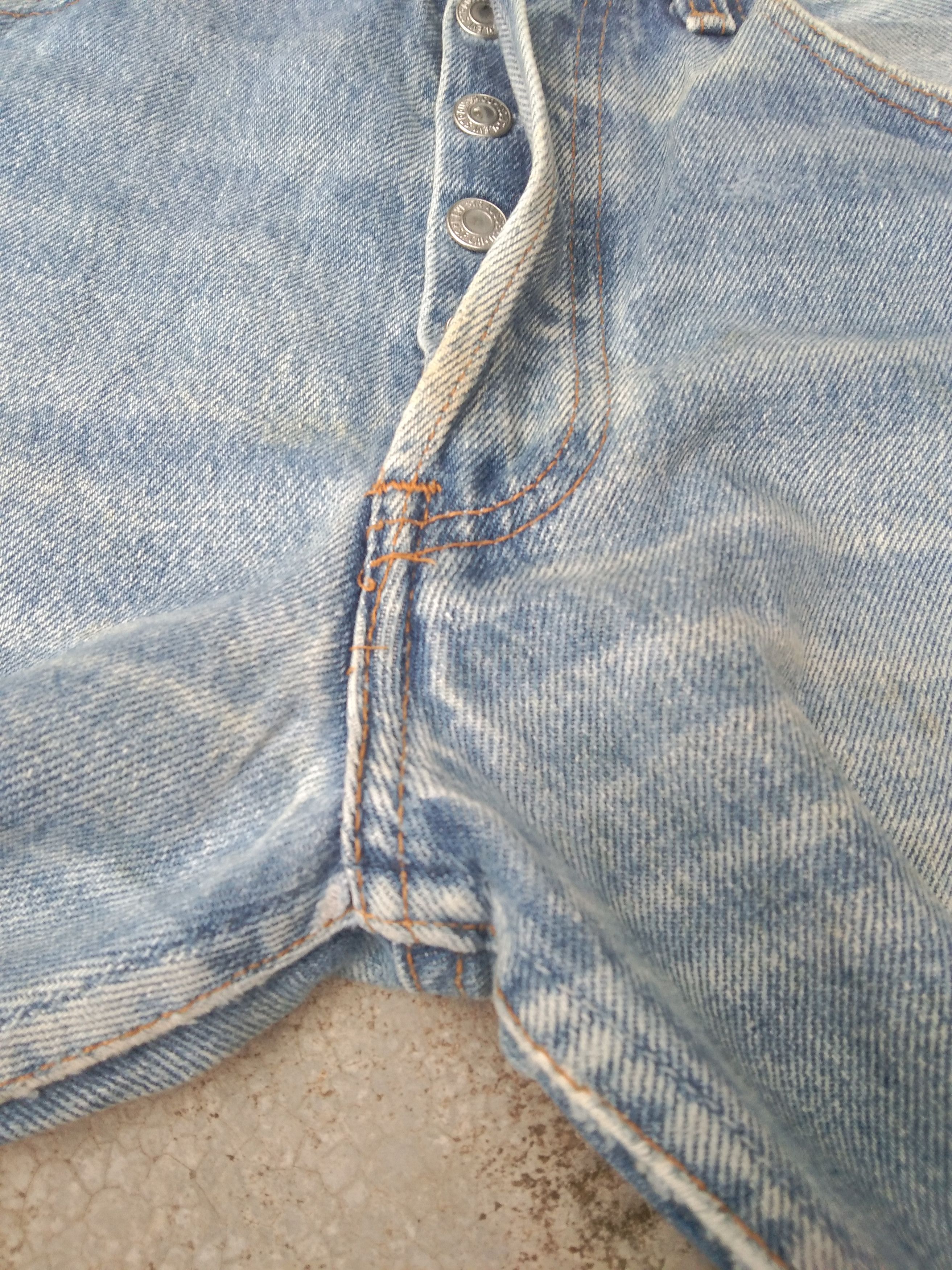 Levi's × Vintage 90s Vintage Levis 501 xx Made In USA Distressed Jeans 31x29 Size US 31 - 9 Thumbnail