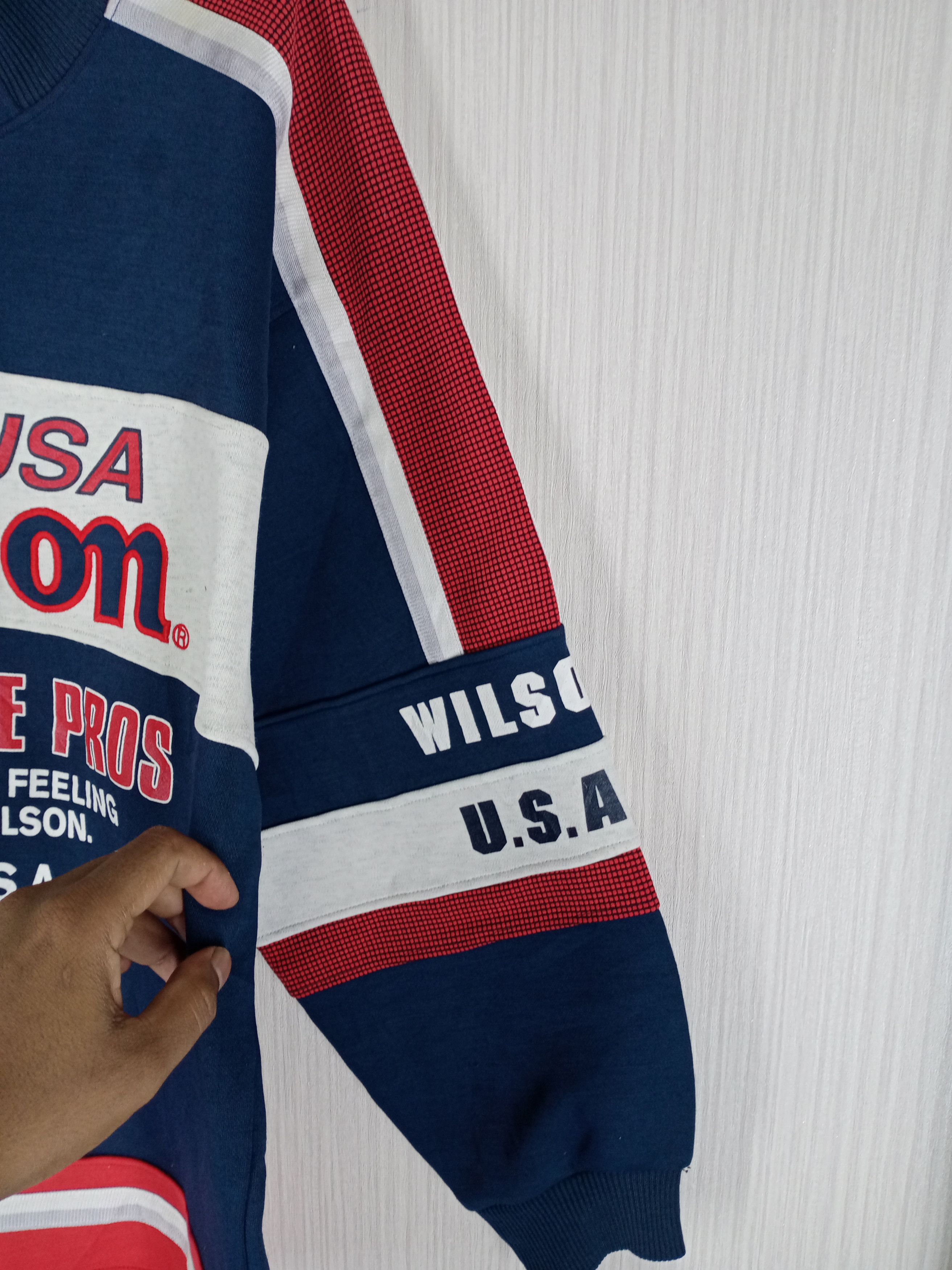 Wilson Vintage 90s Wilson Chicago Usa Sweatshirt Embroidered Logo Size US L / EU 52-54 / 3 - 7 Thumbnail