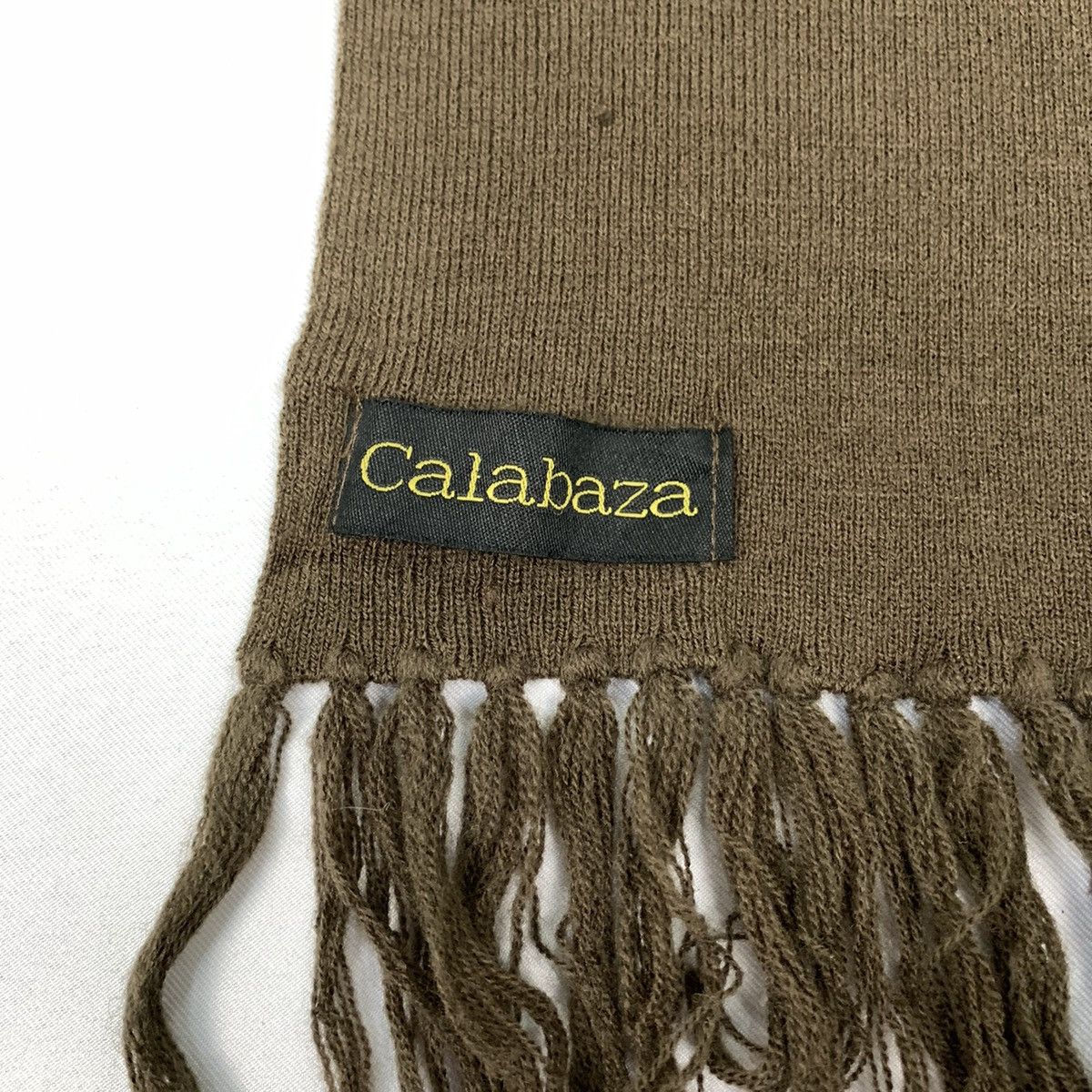 Japanese Brand × Other CALABAZA Plain Acrylic Knitwear Wrap Fringed Muffler Scarf Size ONE SIZE - 4 Thumbnail