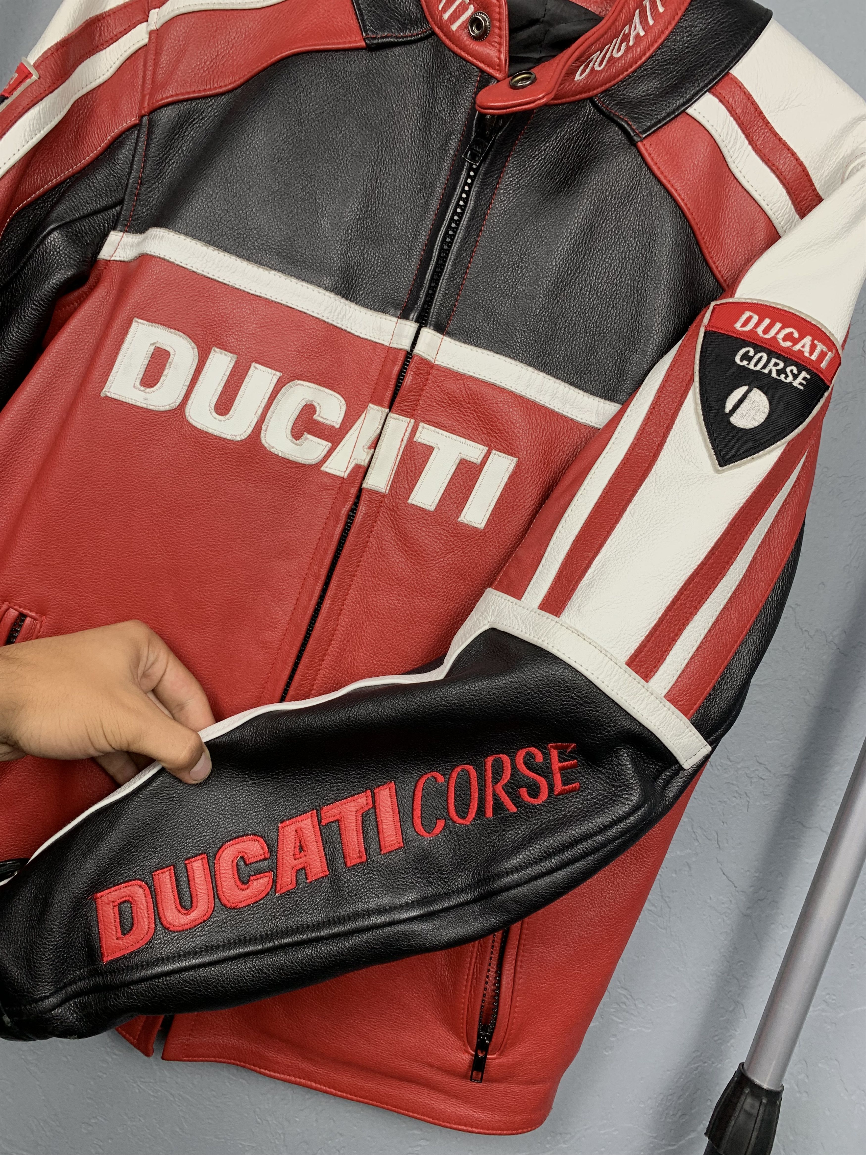 Ducati Ducati Corse Mens Moto Leather Jacket Size US L / EU 52-54 / 3 - 5 Thumbnail