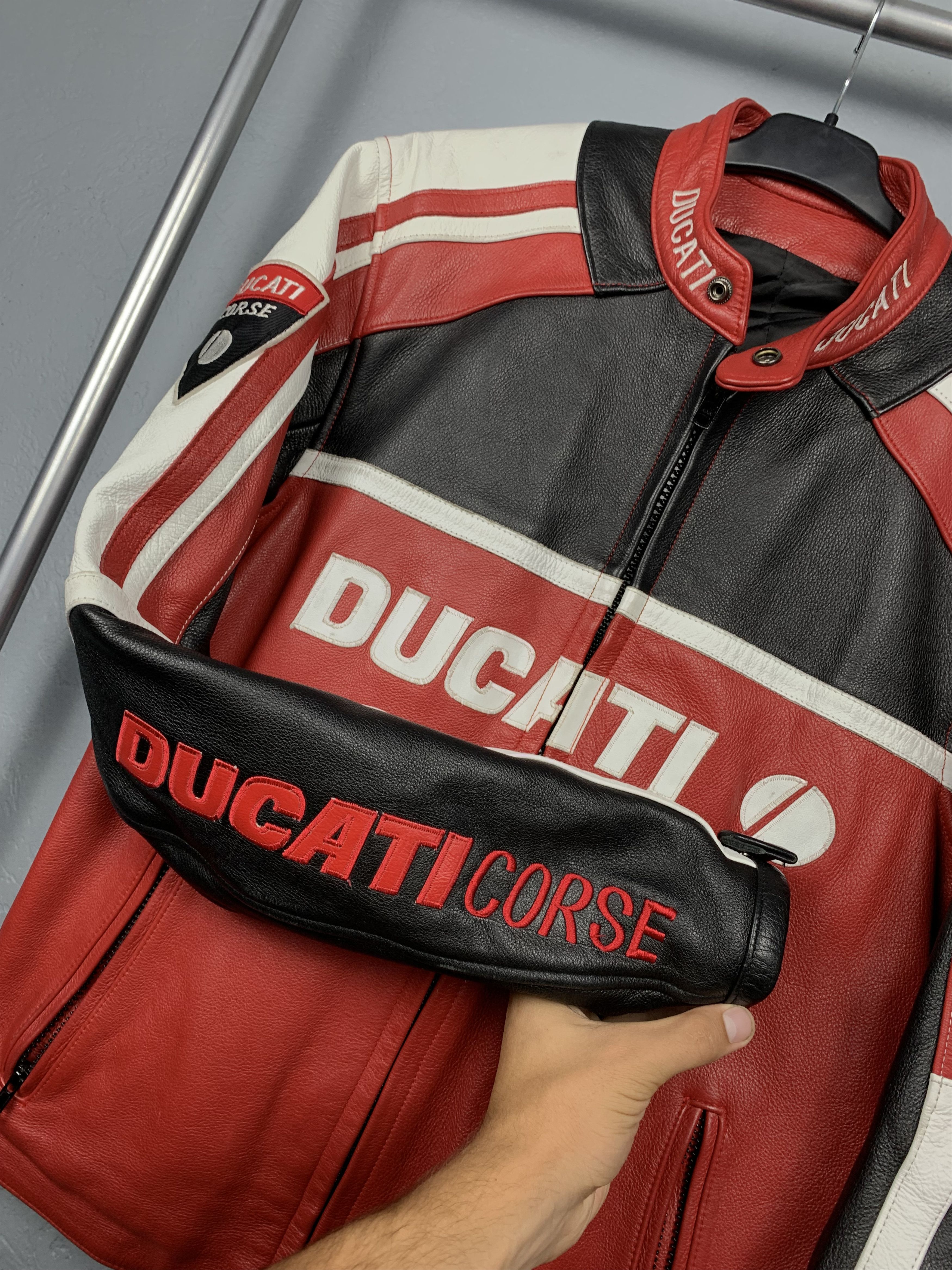 Ducati Ducati Corse Mens Moto Leather Jacket Size US L / EU 52-54 / 3 - 4 Thumbnail