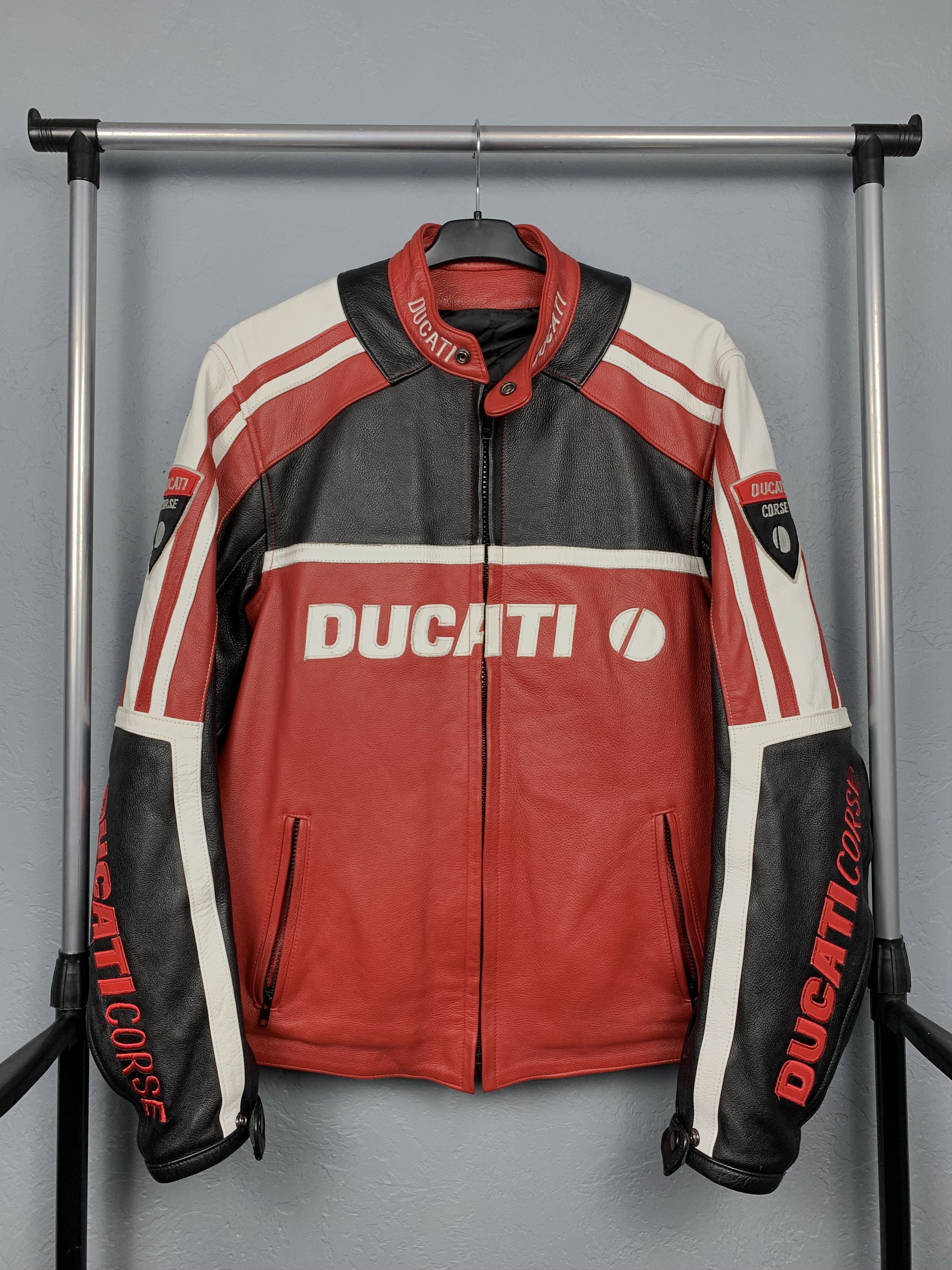 Ducati Ducati Corse Mens Moto Leather Jacket Size US L / EU 52-54 / 3 - 1 Thumbnail