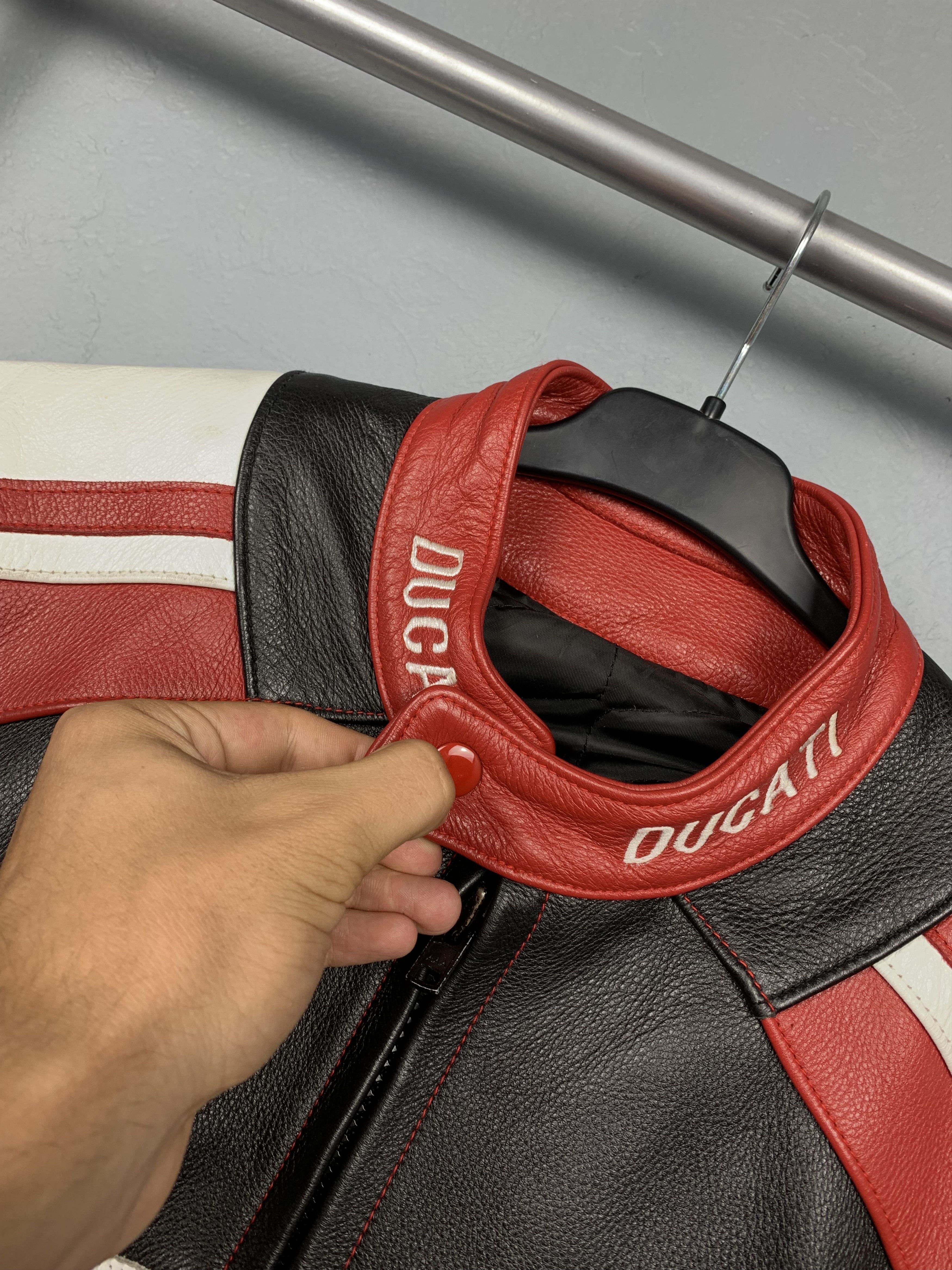Ducati Ducati Corse Mens Moto Leather Jacket Size US L / EU 52-54 / 3 - 7 Thumbnail