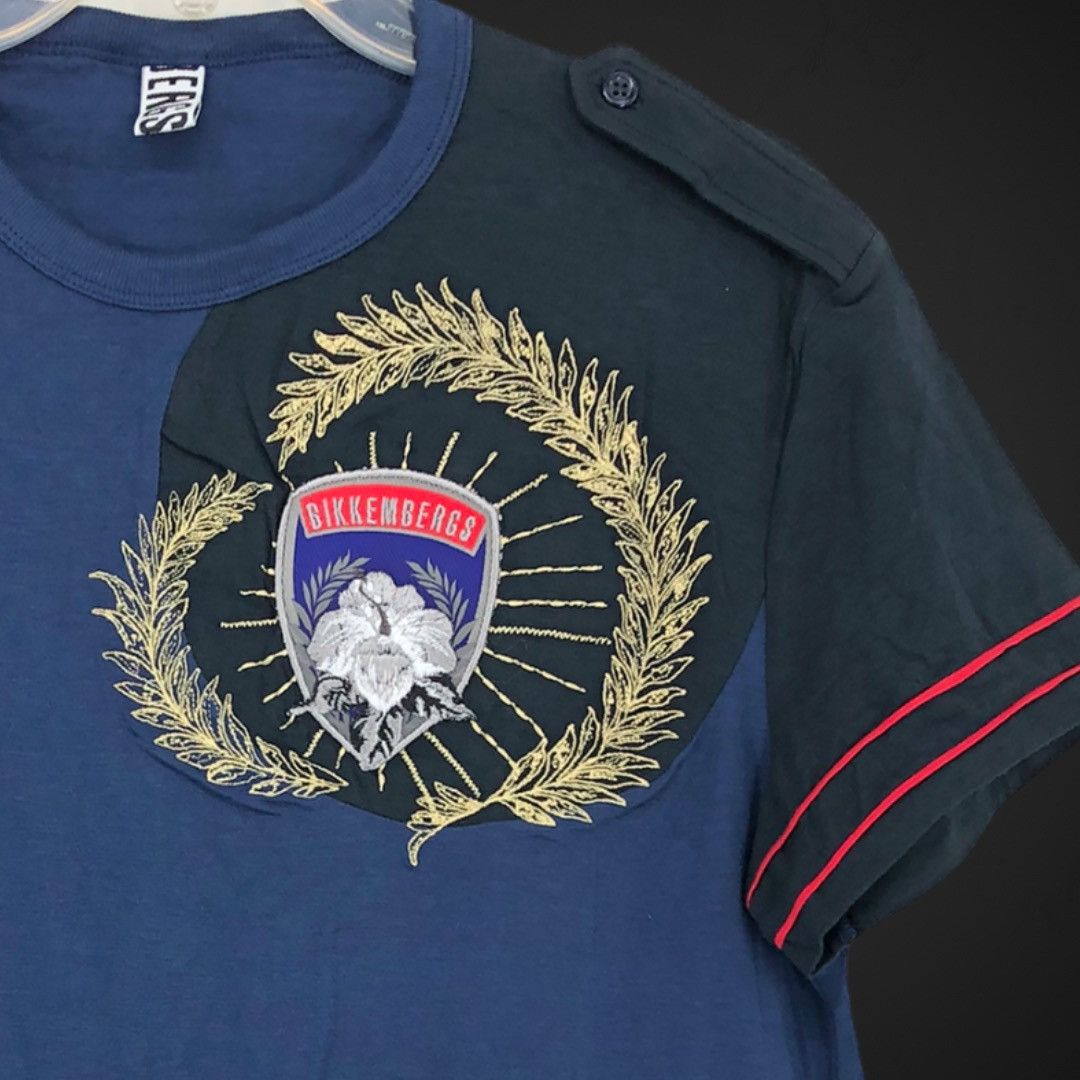 Dirk Bikkembergs ‘Crest’ Tee / Shirt Size US XL / EU 56 / 4 - 3 Thumbnail
