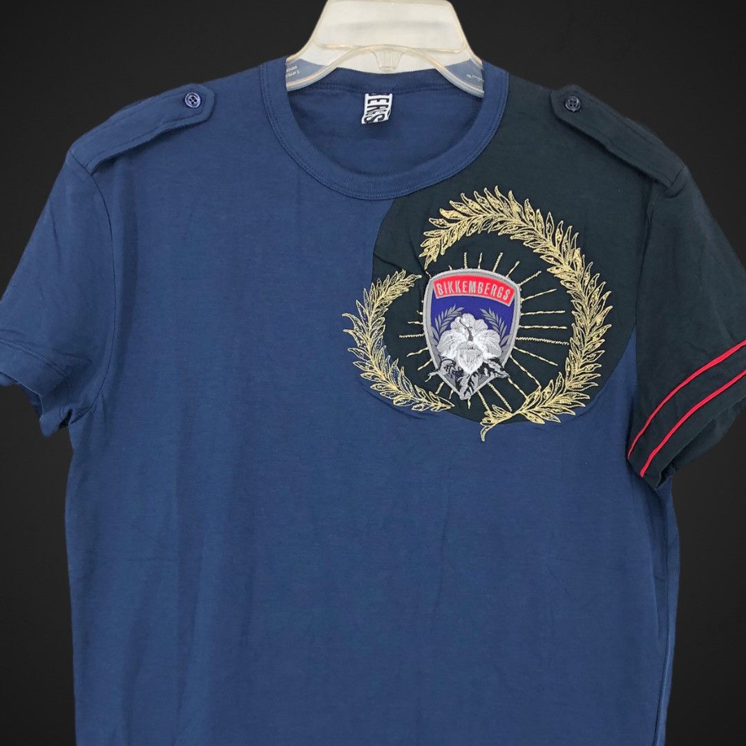 Dirk Bikkembergs ‘Crest’ Tee / Shirt Size US XL / EU 56 / 4 - 2 Thumbnail